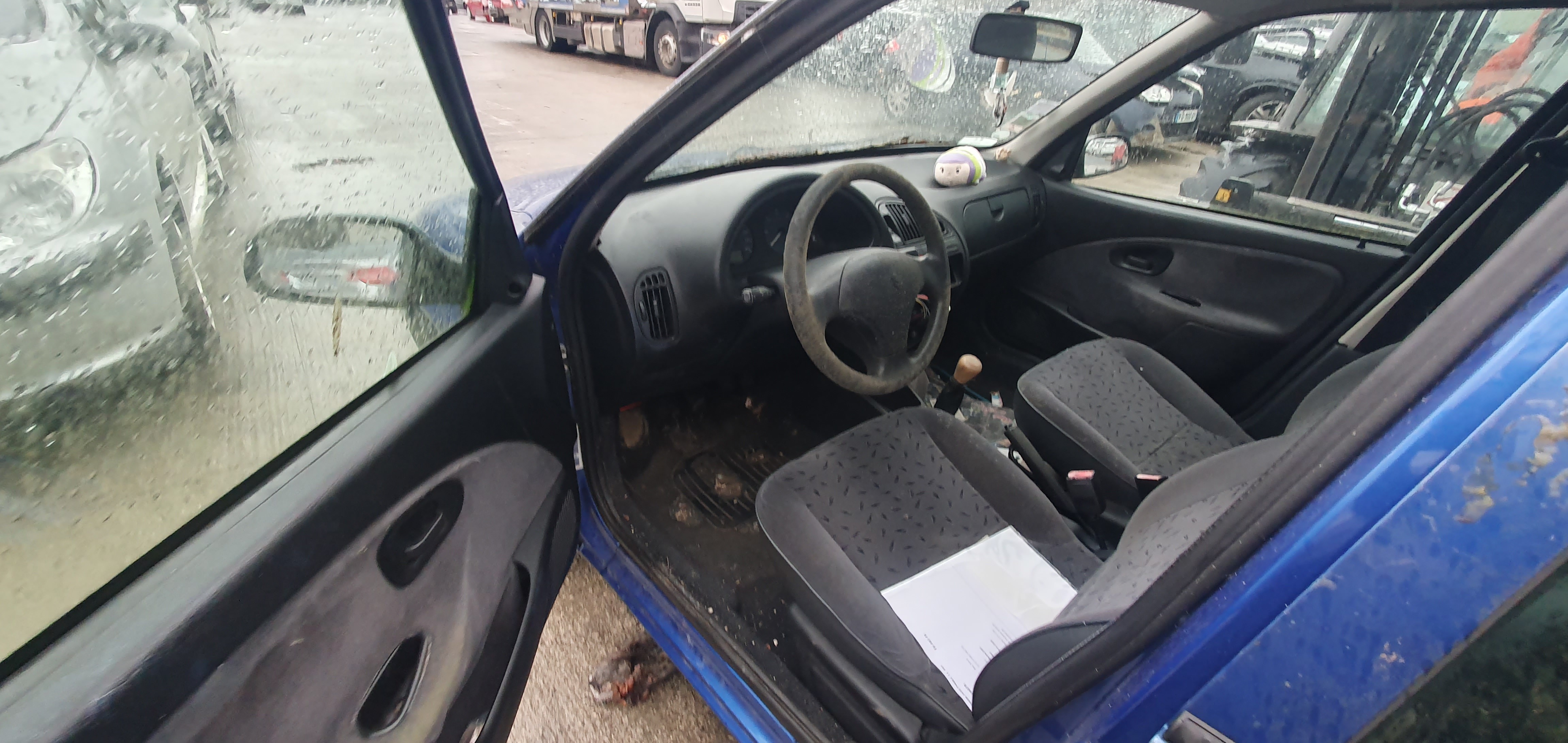 Pare choc arriere pour CITROEN SAXO PHASE 2 Pare choc arriere pour CITROEN SAXO PHASE 2