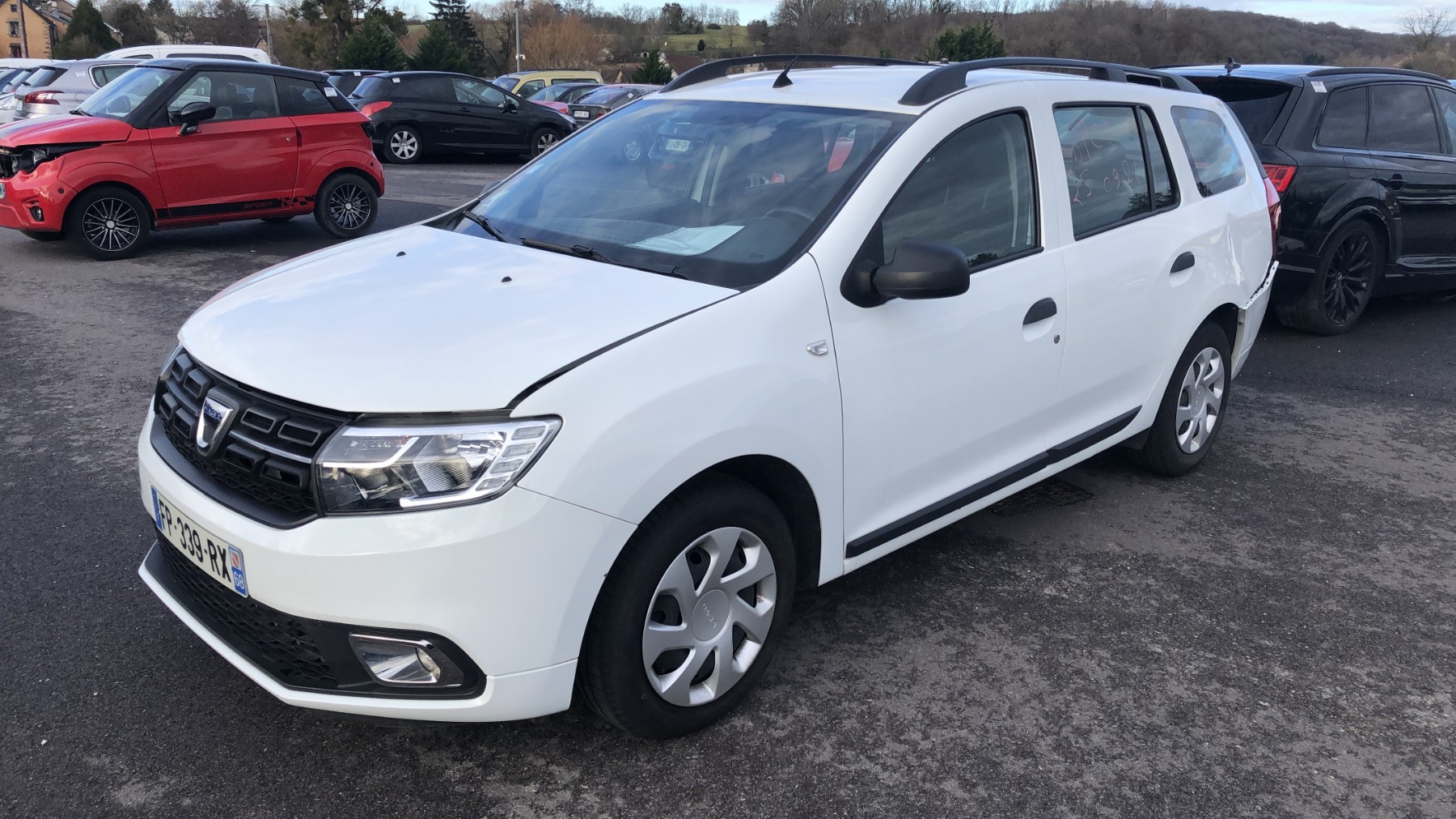 Appui tete avant pour DACIA LOGAN MCV 2 PHASE 2 BREAK Appui tete avant pour DACIA LOGAN MCV 2 PHASE 2 BREAK