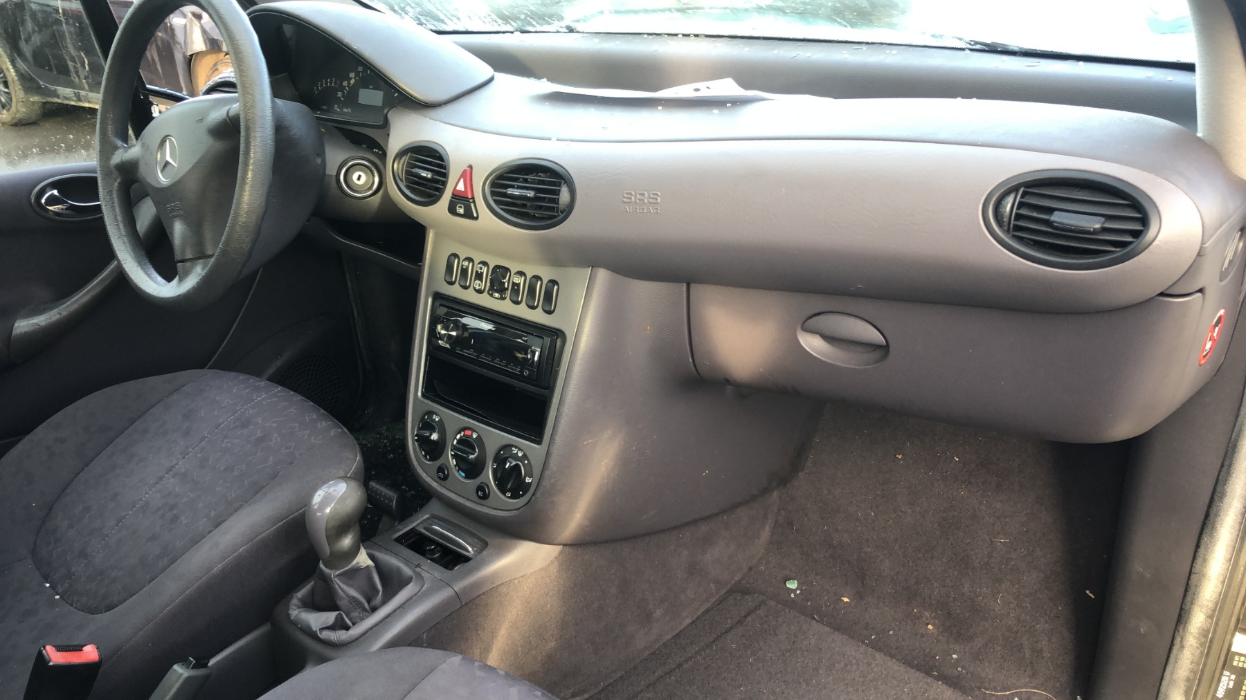 Aile avant droit pour MERCEDES CLASSE A 168 PHASE 1 Aile avant droit pour MERCEDES CLASSE A 168 PHASE 1