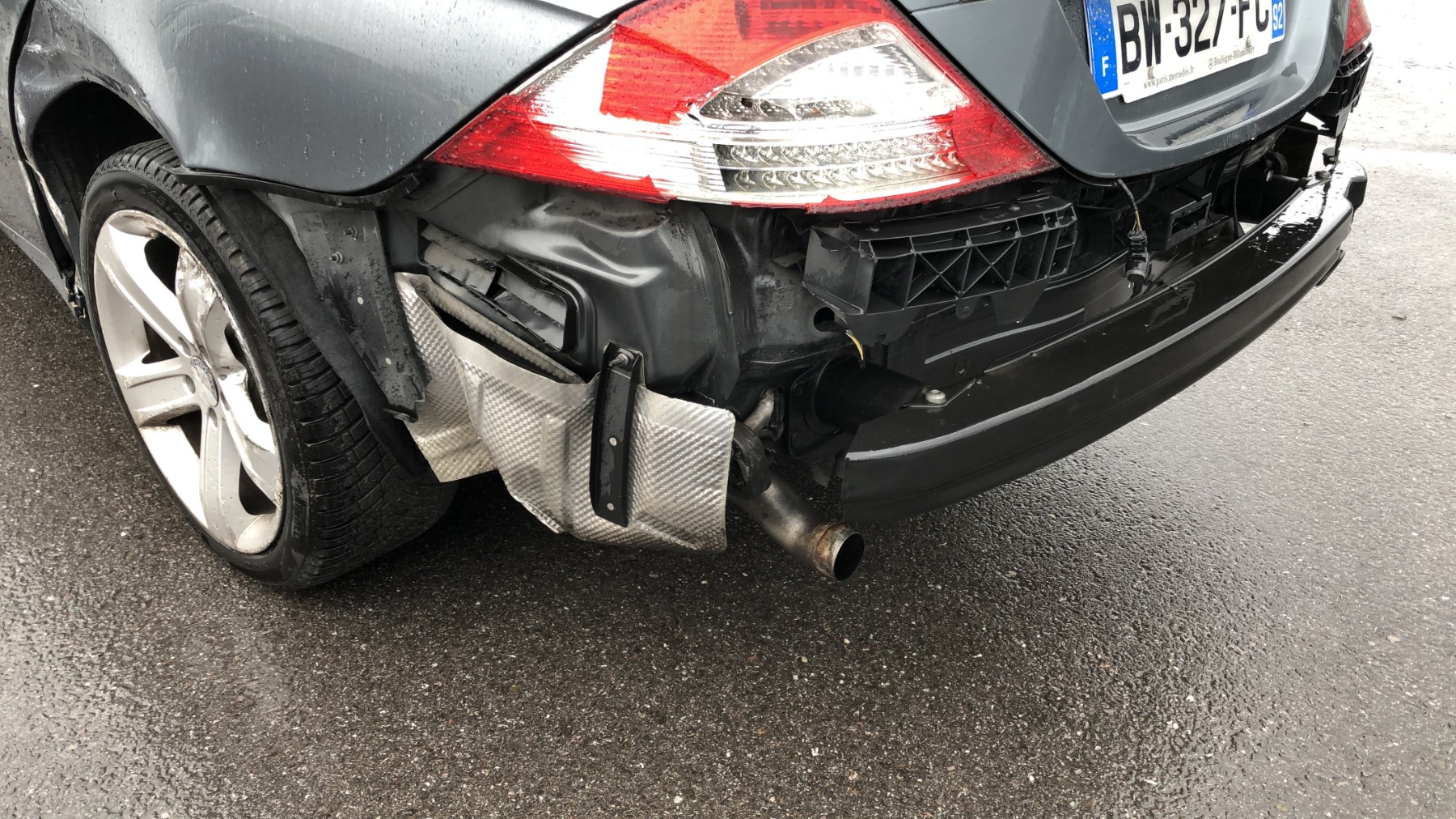 Cardan arriere gauche (transmission) pour MERCEDES CLASSE CLS 219 PHASE 1 Cardan arriere gauche (transmission) pour MERCEDES CLASSE CLS 219 PHASE 1