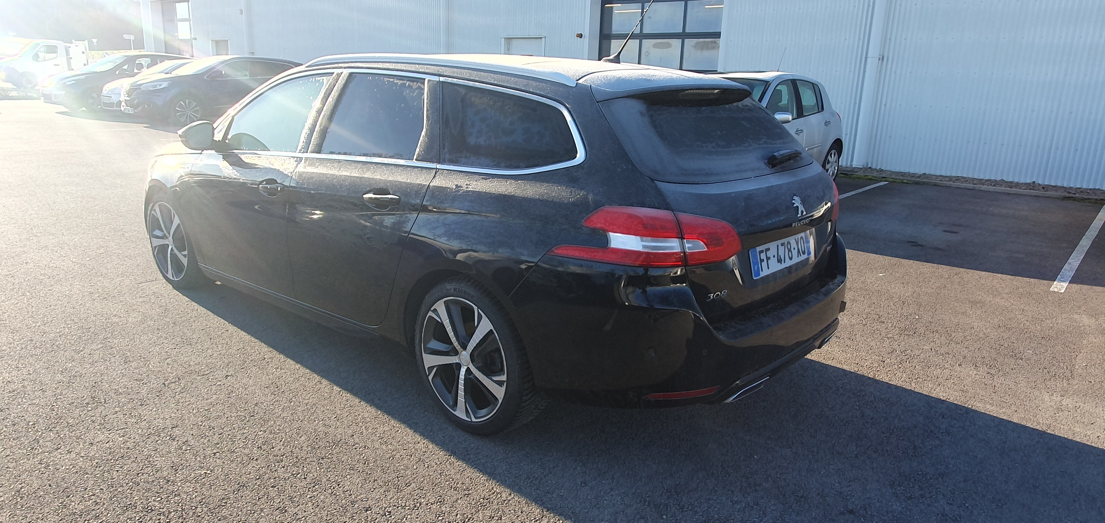 Volant pour PEUGEOT 308 2 SW PHASE 1 BREAK Volant pour PEUGEOT 308 2 SW PHASE 1 BREAK