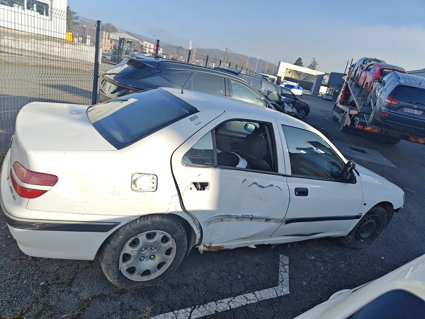Optique avant principal droit (feux)(phare) pour PEUGEOT 406 PHASE 2 Optique avant principal droit (feux)(phare) pour PEUGEOT 406 PHASE 2