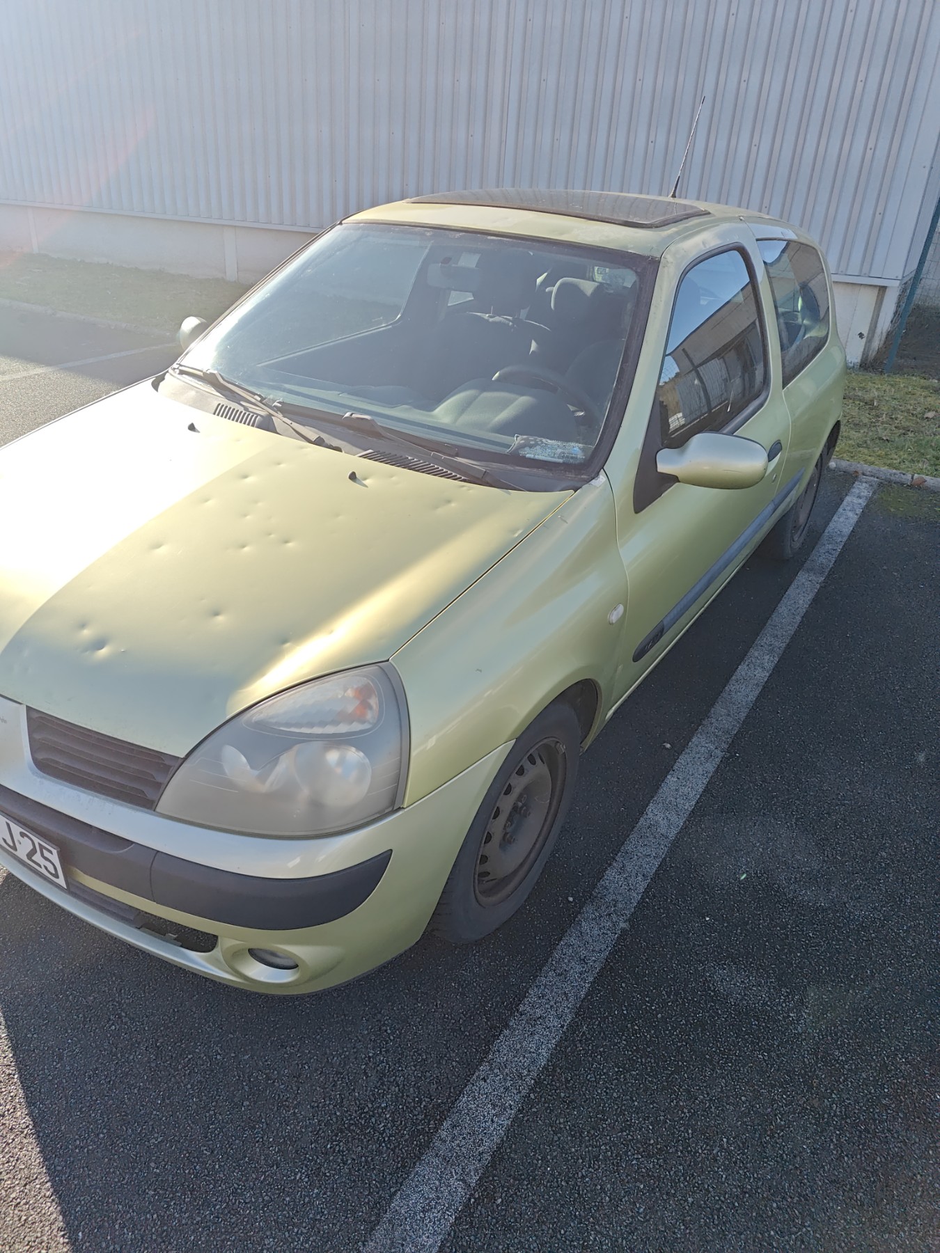 Bobine (allumage) pour RENAULT CLIO 2 PHASE 2 Bobine (allumage) pour RENAULT CLIO 2 PHASE 2