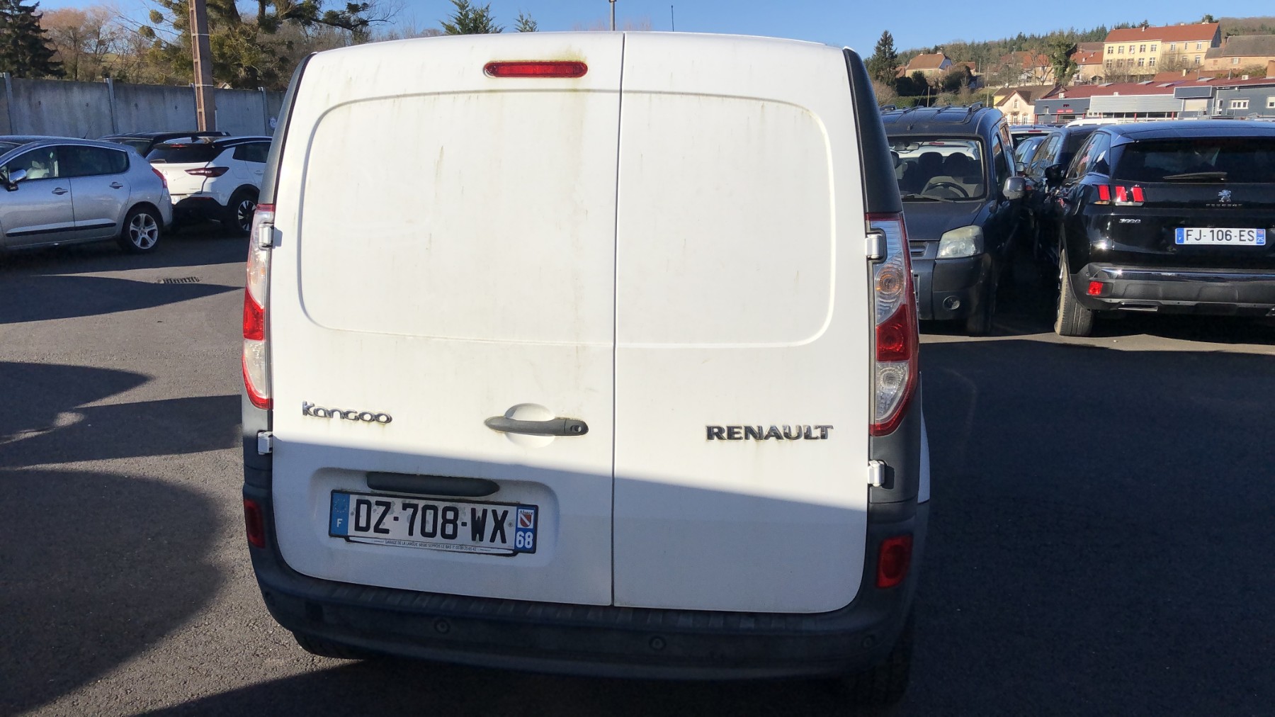 Pommeau de vitesses pour RENAULT KANGOO 2 PHASE 2 Pommeau de vitesses pour RENAULT KANGOO 2 PHASE 2