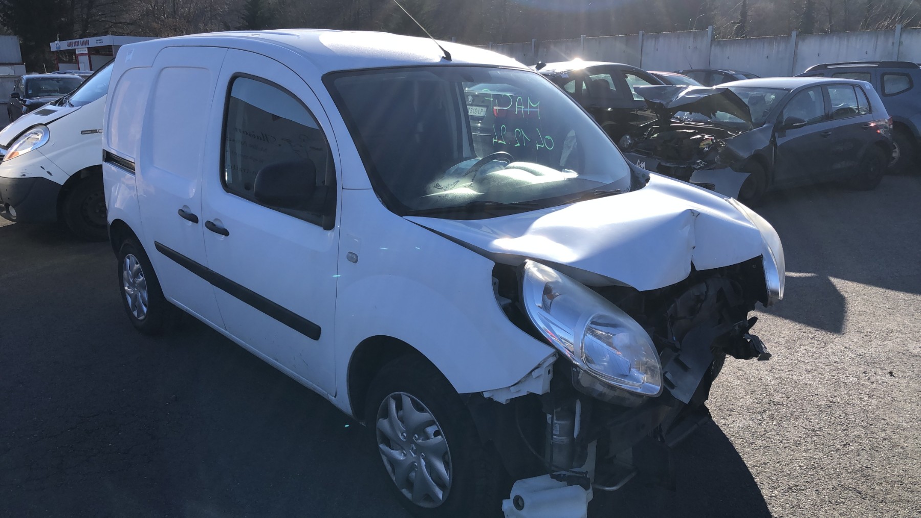 Pommeau de vitesses pour RENAULT KANGOO 2 PHASE 2 Pommeau de vitesses pour RENAULT KANGOO 2 PHASE 2