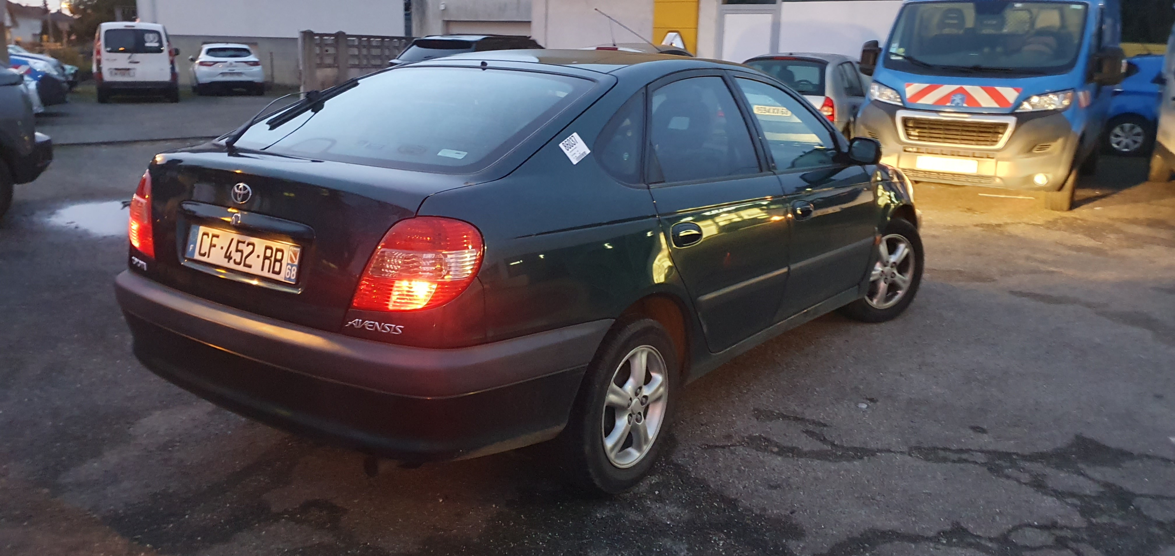 Aile avant gauche pour TOYOTA AVENSIS 1 PHASE 2 Aile avant gauche pour TOYOTA AVENSIS 1 PHASE 2