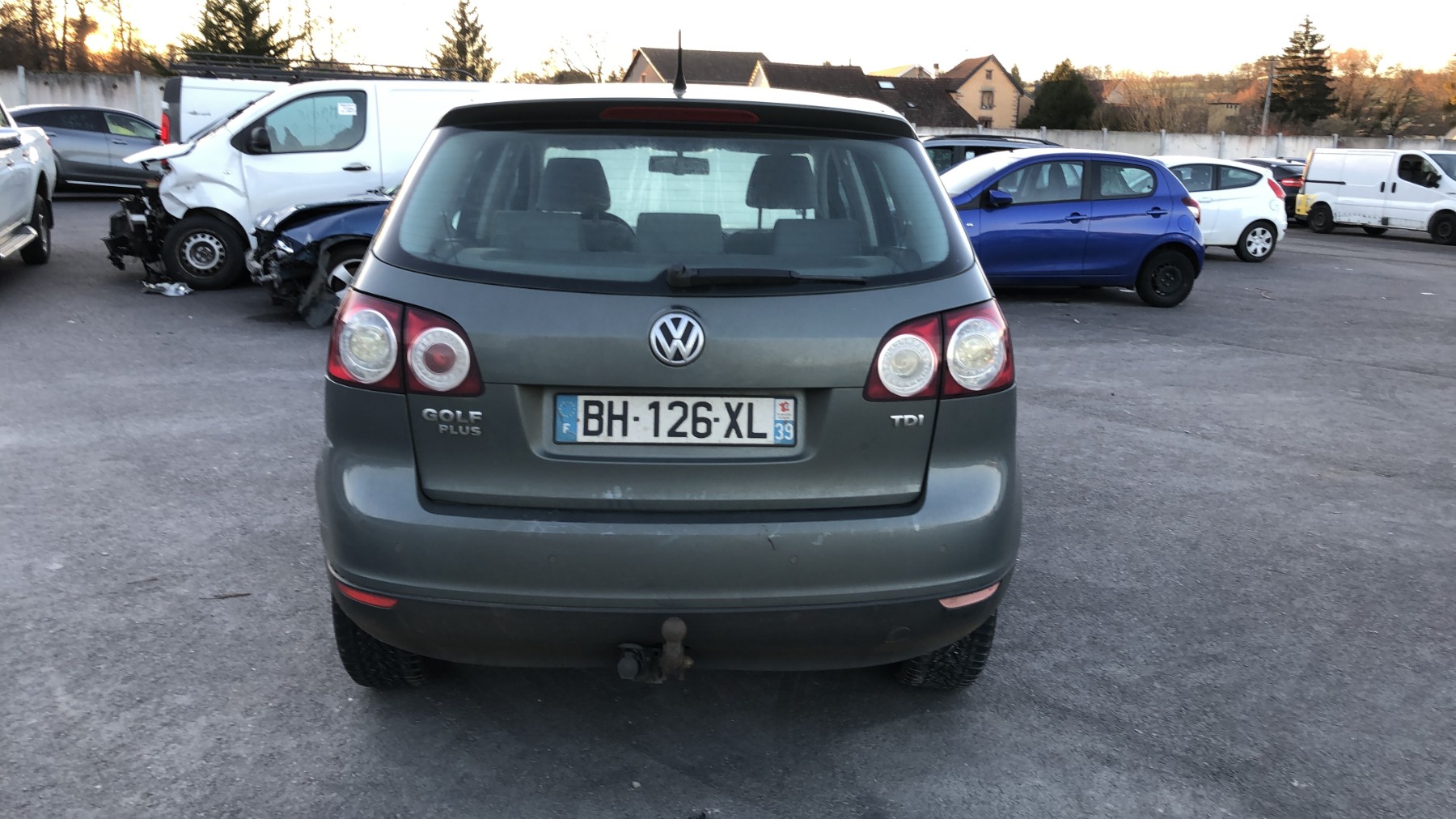Moteur essuie glace avant gauche pour VOLKSWAGEN GOLF PLUS PHASE 1 Moteur essuie glace avant gauche pour VOLKSWAGEN GOLF PLUS PHASE 1