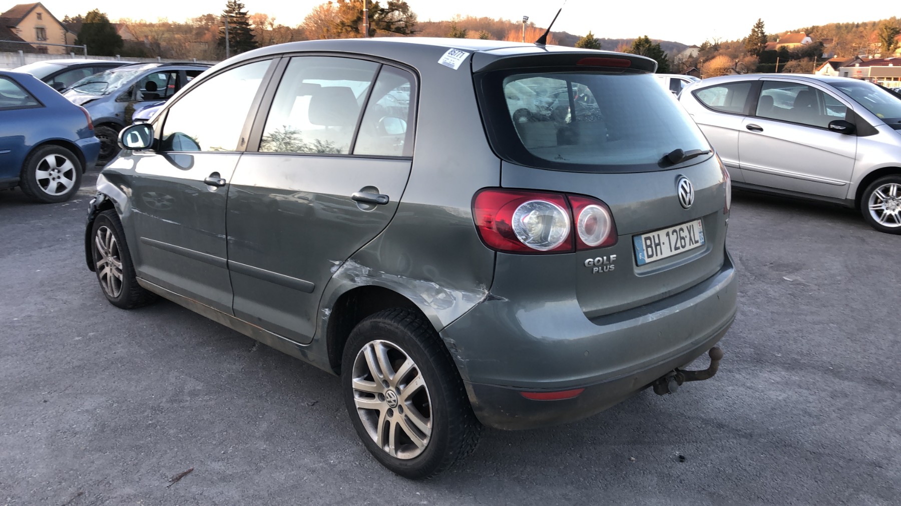 Moteur essuie glace avant gauche pour VOLKSWAGEN GOLF PLUS PHASE 1 Moteur essuie glace avant gauche pour VOLKSWAGEN GOLF PLUS PHASE 1