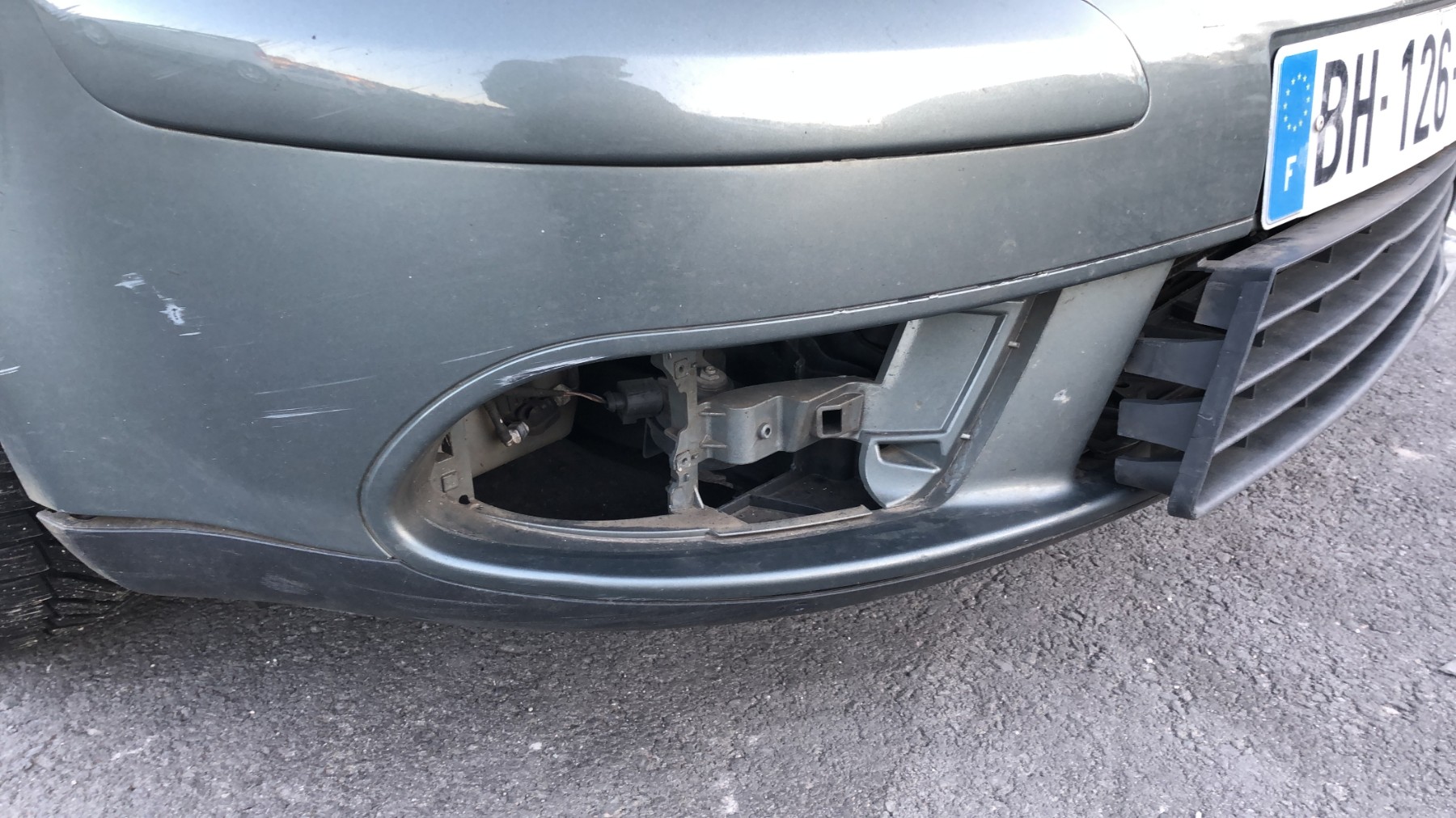 Moteur essuie glace avant gauche pour VOLKSWAGEN GOLF PLUS PHASE 1 Moteur essuie glace avant gauche pour VOLKSWAGEN GOLF PLUS PHASE 1