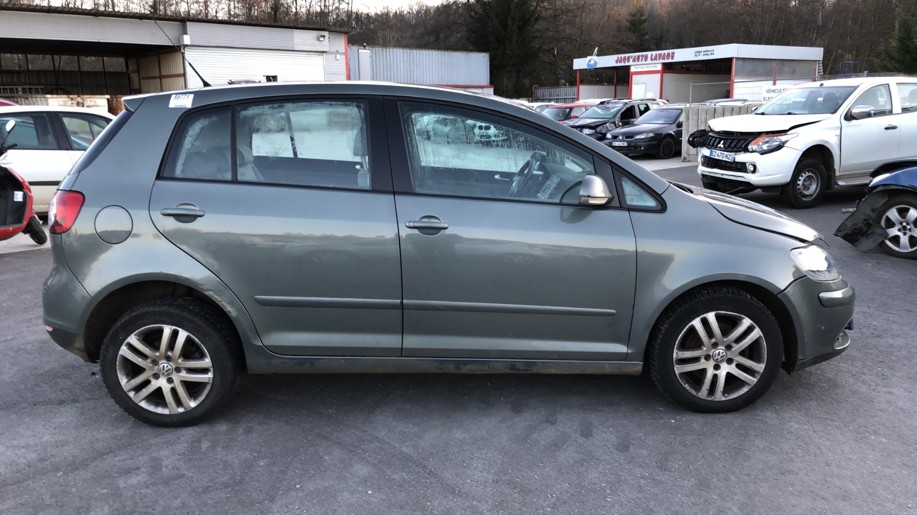 Moteur essuie glace avant gauche pour VOLKSWAGEN GOLF PLUS PHASE 1 Moteur essuie glace avant gauche pour VOLKSWAGEN GOLF PLUS PHASE 1
