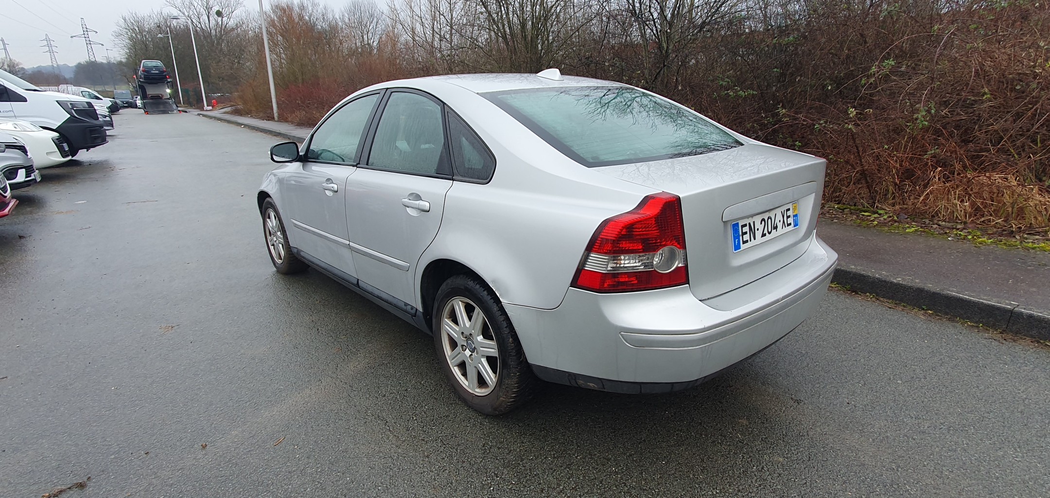 Feu arriere principal gauche (feux) pour VOLVO S 40 2 PHASE 1 Feu arriere principal gauche (feux) pour VOLVO S 40 2 PHASE 1