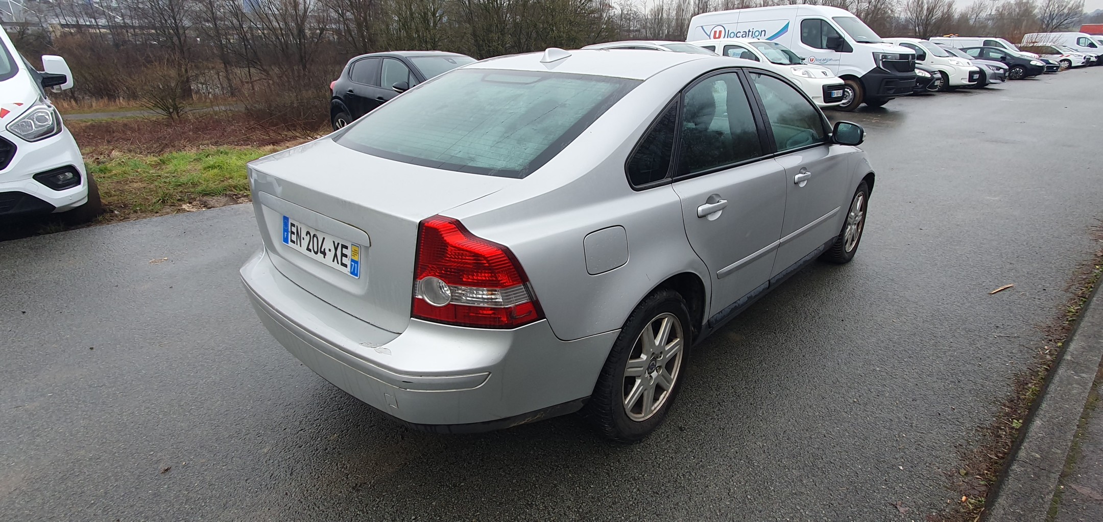 Feu arriere principal gauche (feux) pour VOLVO S 40 2 PHASE 1 Feu arriere principal gauche (feux) pour VOLVO S 40 2 PHASE 1