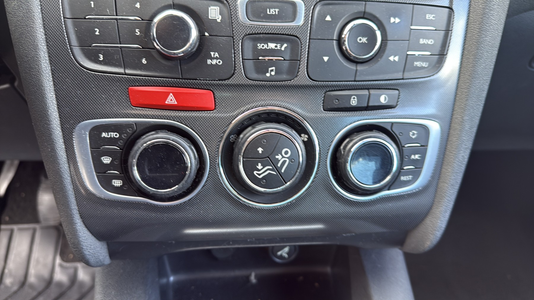 Rétroviseur Extérieur électrique Droit - CITROEN C4 II Phase 2 1.6 Blue, Occasion