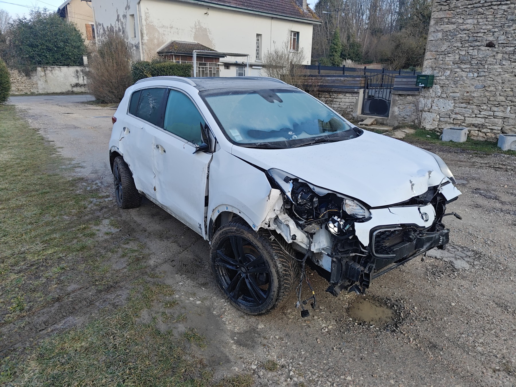 Radar anti-collision pour KIA SPORTAGE 4 Radar anti-collision pour KIA SPORTAGE 4