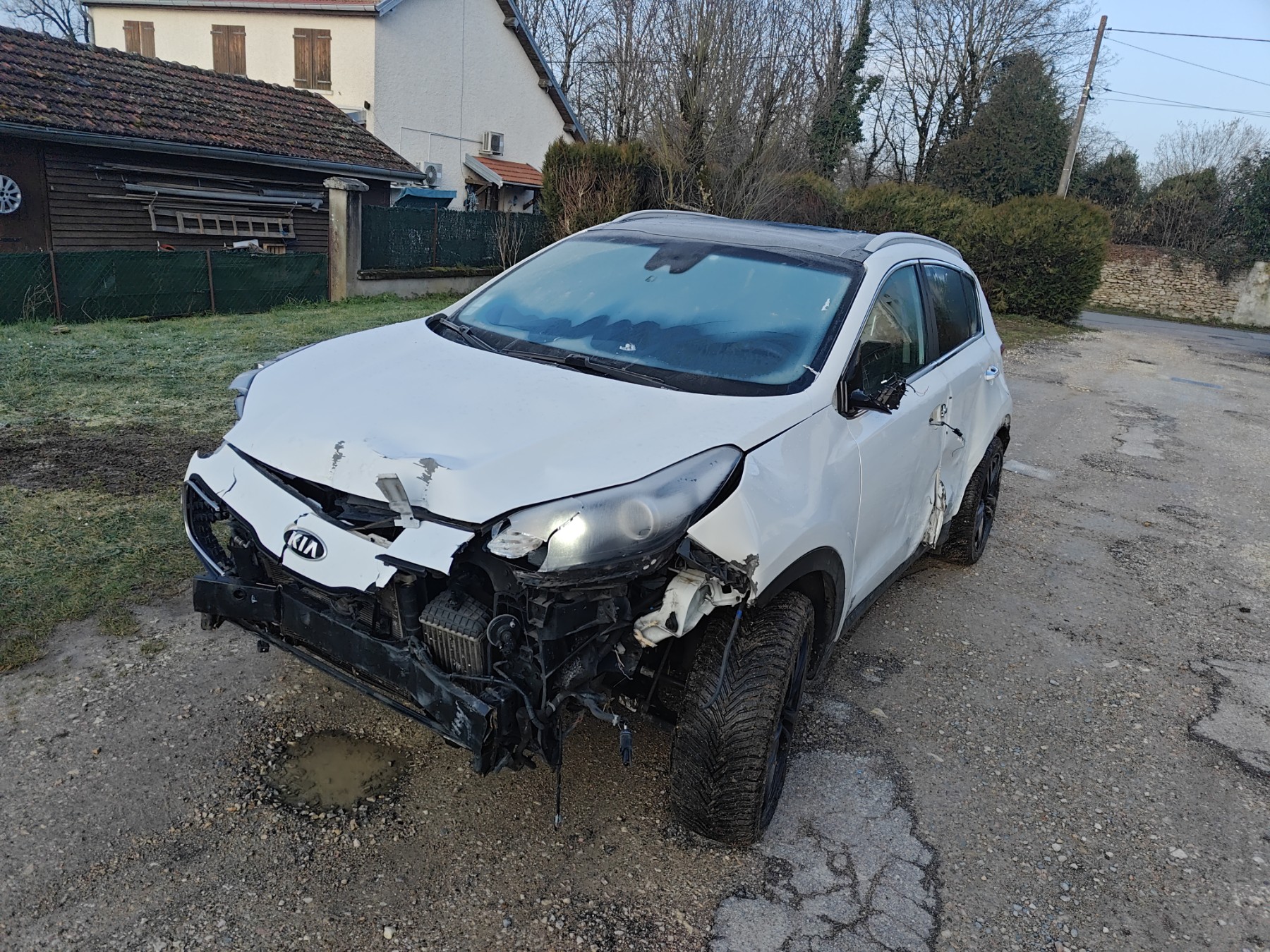 Radar anti-collision pour KIA SPORTAGE 4 Radar anti-collision pour KIA SPORTAGE 4