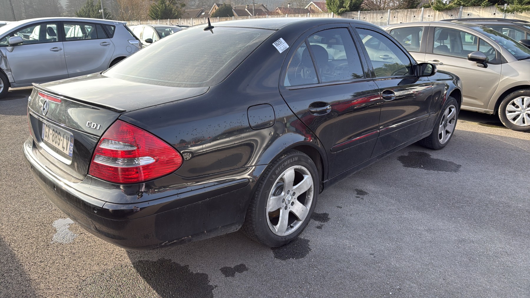 Antenne pour MERCEDES CLASSE E 211 PHASE 1 Antenne pour MERCEDES CLASSE E 211 PHASE 1