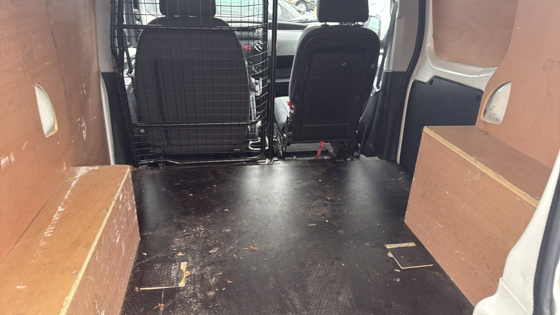 Optique avant principal droit (feux)(phare) pour PEUGEOT BIPPER Optique avant principal droit (feux)(phare) pour PEUGEOT BIPPER
