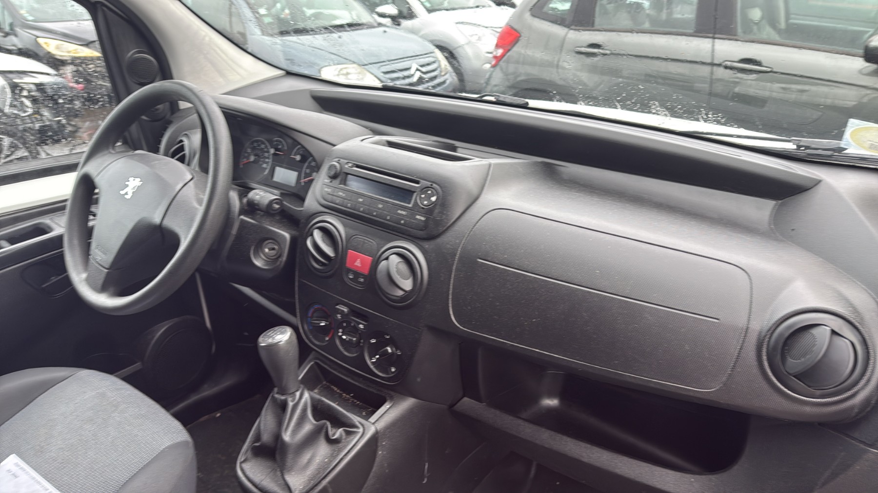 Optique avant principal droit (feux)(phare) pour PEUGEOT BIPPER Optique avant principal droit (feux)(phare) pour PEUGEOT BIPPER