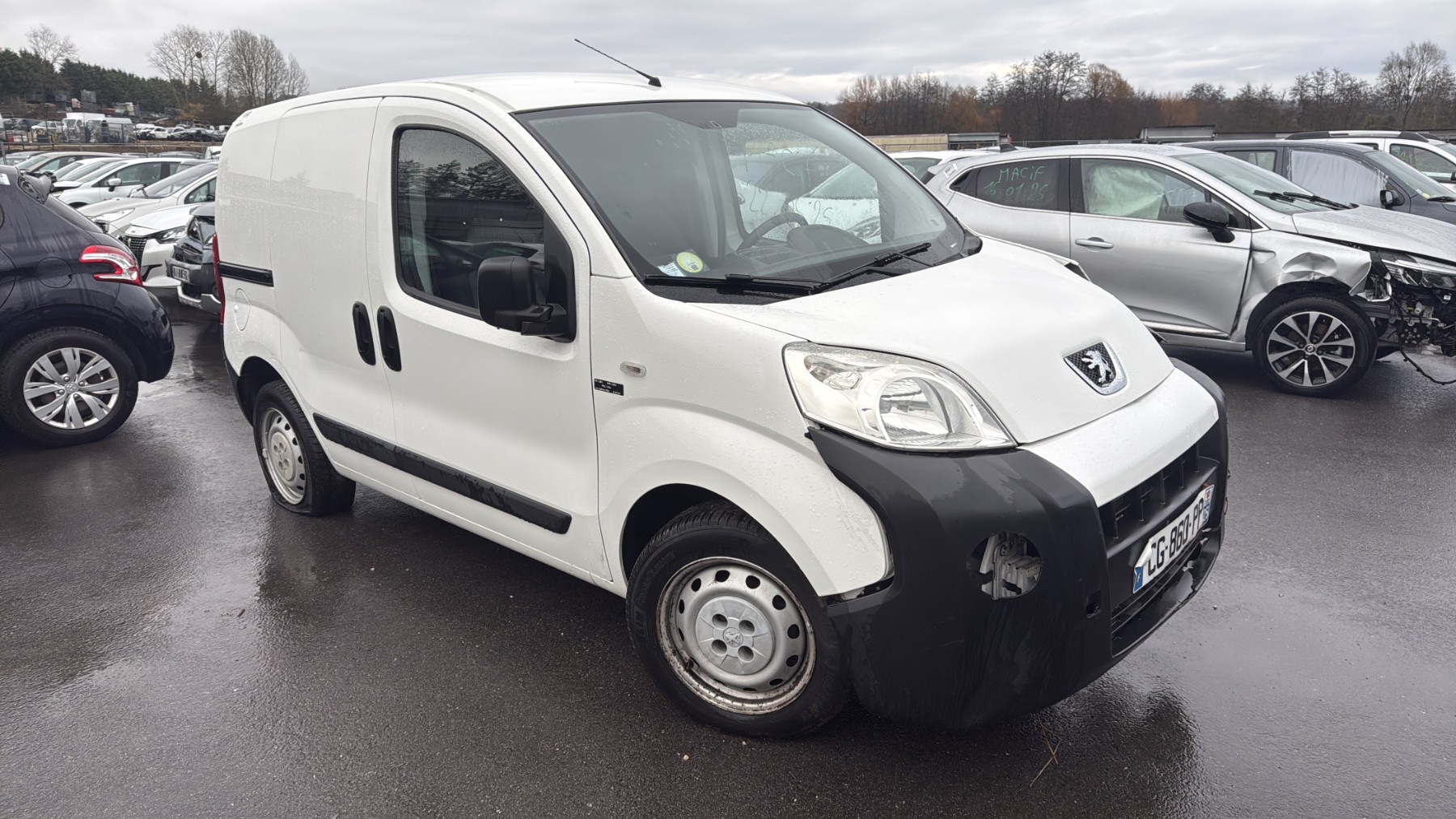 Optique avant principal droit (feux)(phare) pour PEUGEOT BIPPER Optique avant principal droit (feux)(phare) pour PEUGEOT BIPPER