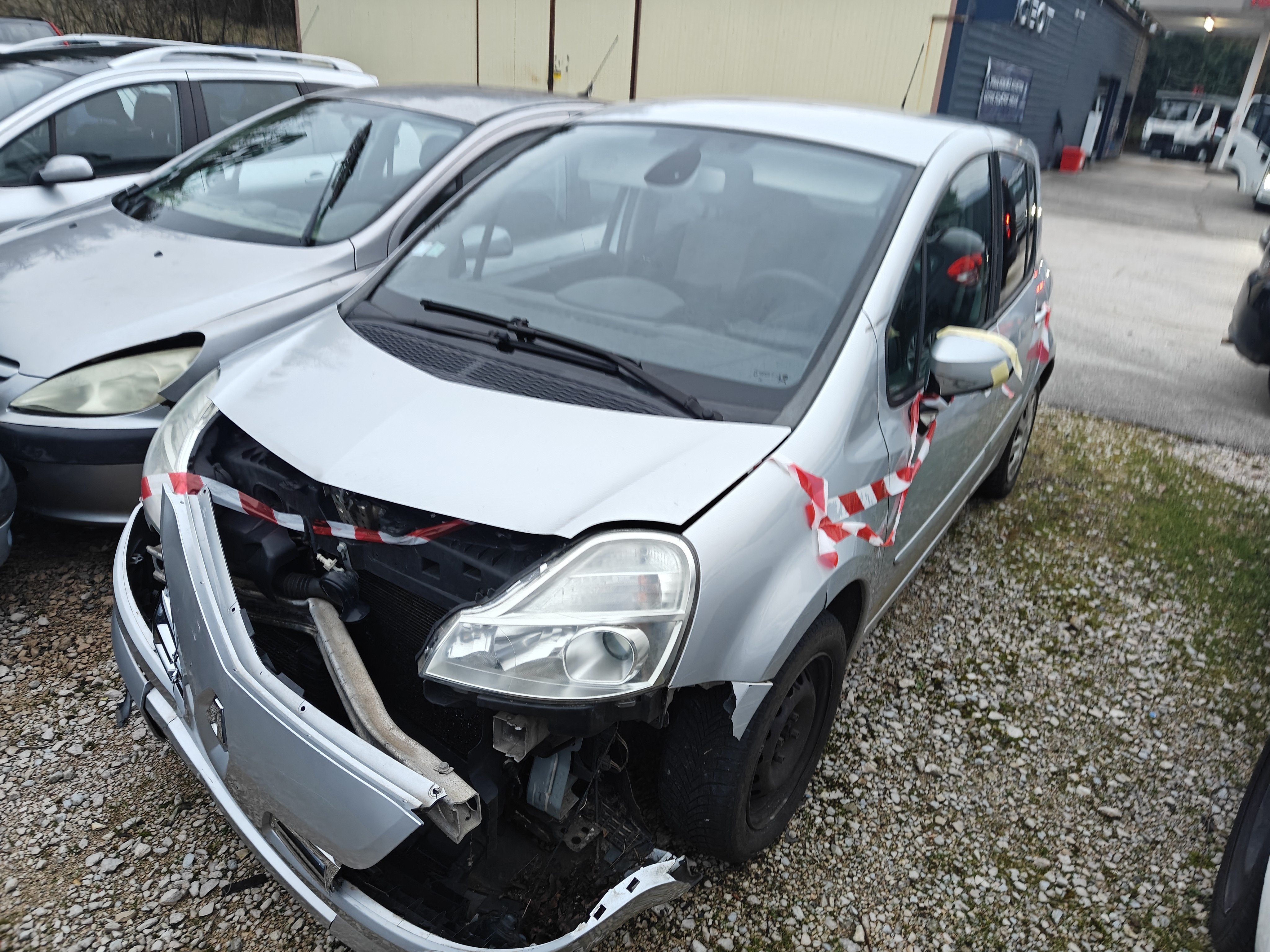 Optique avant principal gauche (feux)(phare) pour RENAULT MODUS PHASE 2 Optique avant principal gauche (feux)(phare) pour RENAULT MODUS PHASE 2