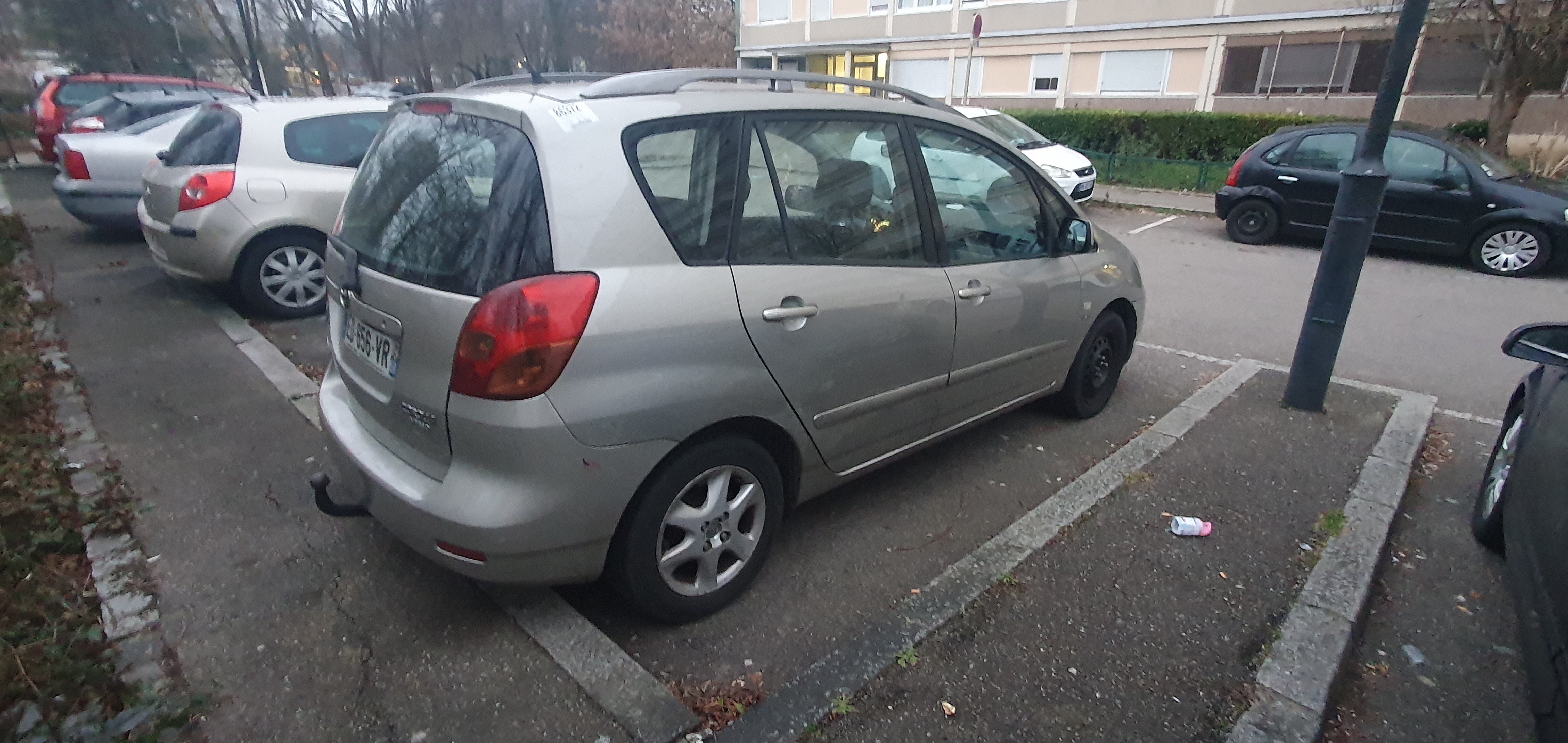 Retroviseur droit pour TOYOTA COROLLA VERSO 1 Retroviseur droit pour TOYOTA COROLLA VERSO 1