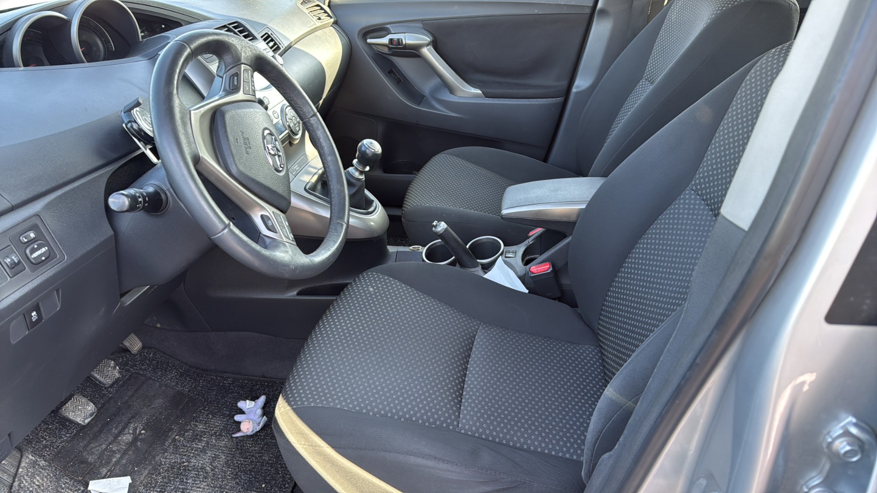 Jante pour TOYOTA VERSO PHASE 1 Jante pour TOYOTA VERSO PHASE 1