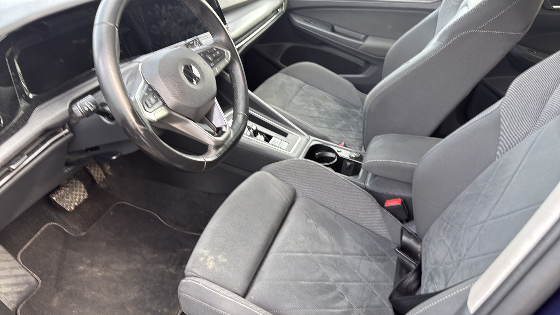 Etrier arriere droit (freinage) pour VOLKSWAGEN GOLF 8 PHASE 1 Etrier arriere droit (freinage) pour VOLKSWAGEN GOLF 8 PHASE 1