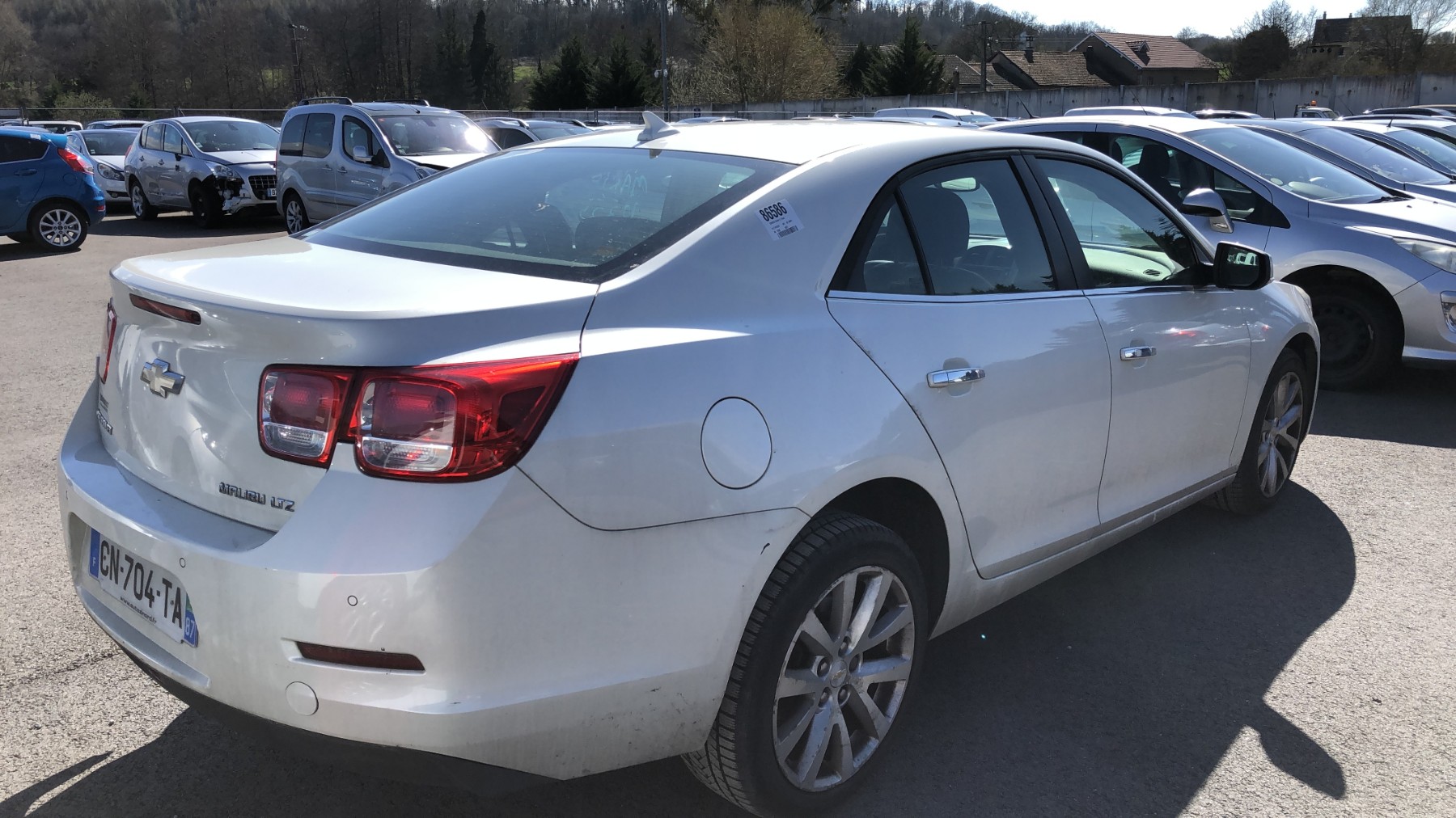 Retroviseur droit pour CHEVROLET MALIBU Retroviseur droit pour CHEVROLET MALIBU
