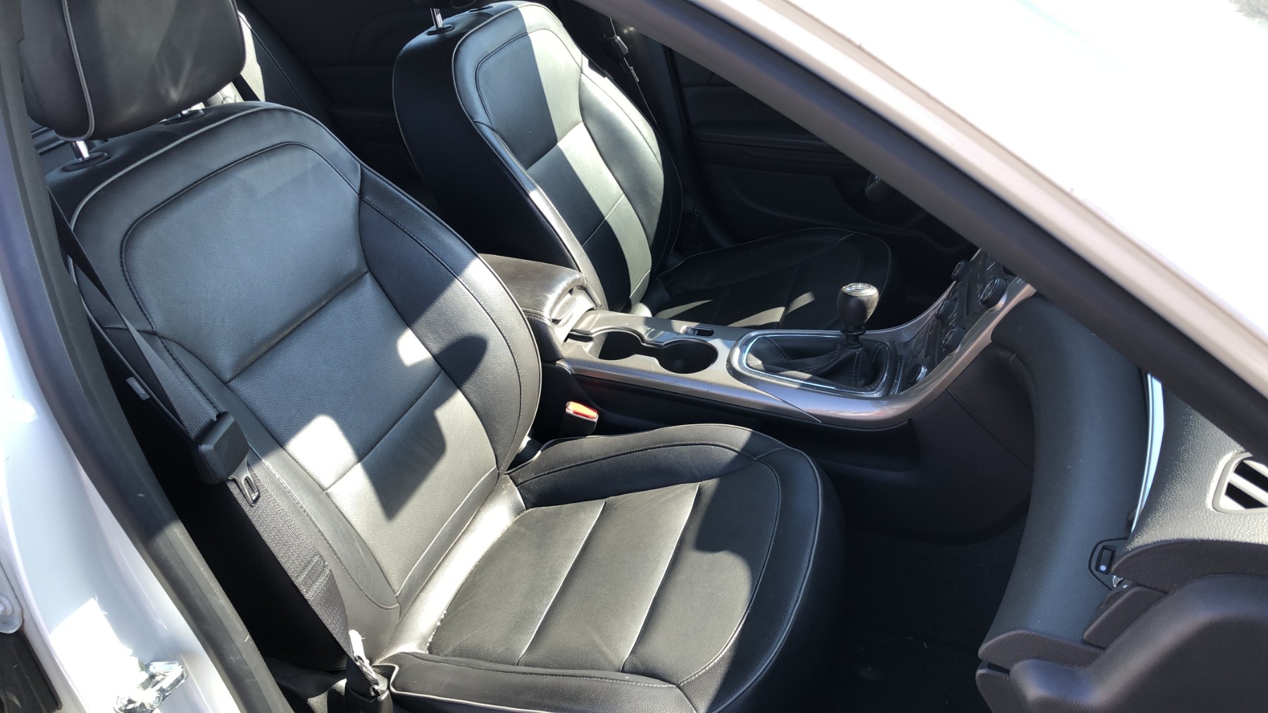 Retroviseur droit pour CHEVROLET MALIBU Retroviseur droit pour CHEVROLET MALIBU
