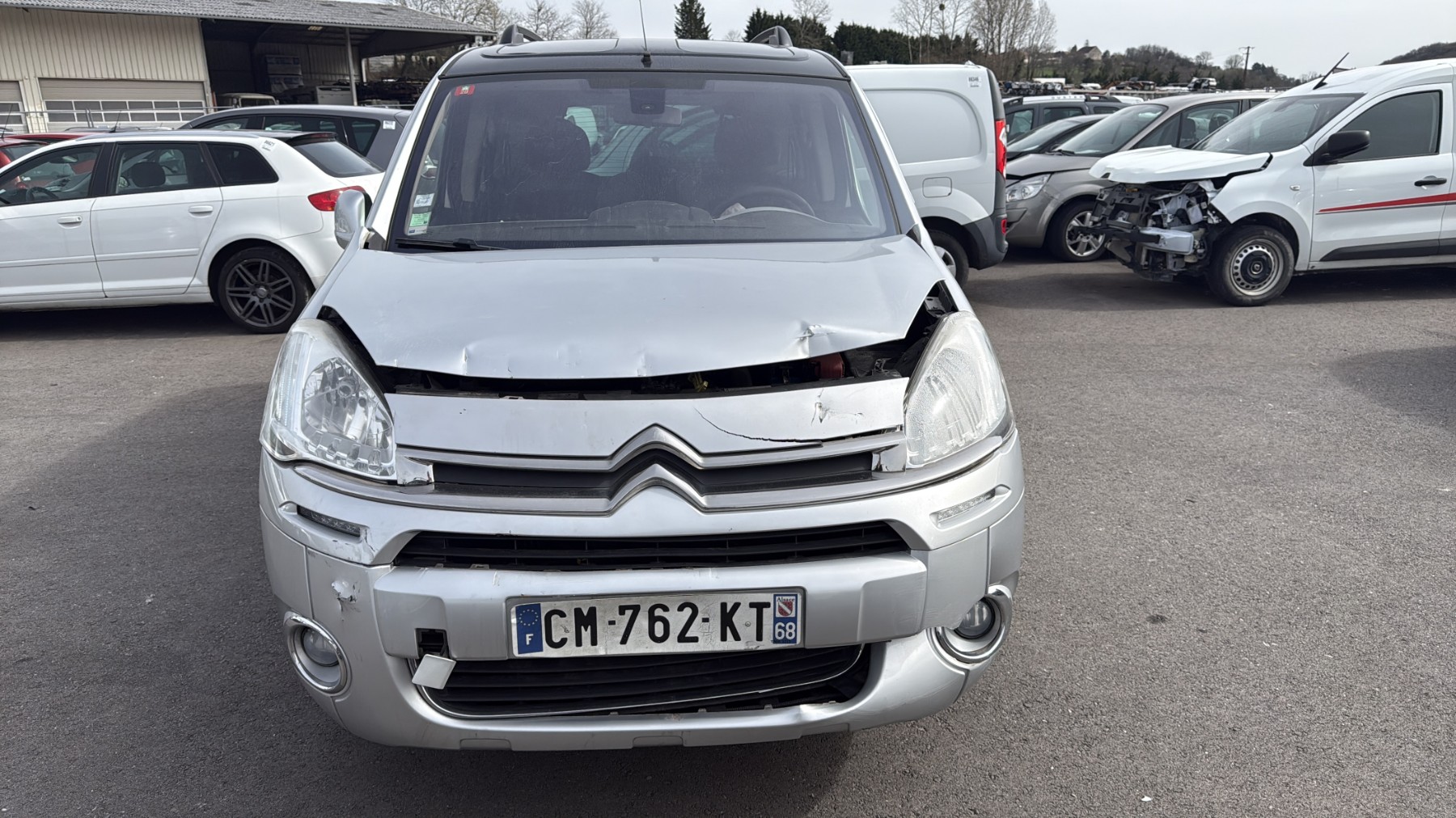 Feu diurne avant droit pour CITROEN BERLINGO 2 PHASE 2 Feu diurne avant droit pour CITROEN BERLINGO 2 PHASE 2