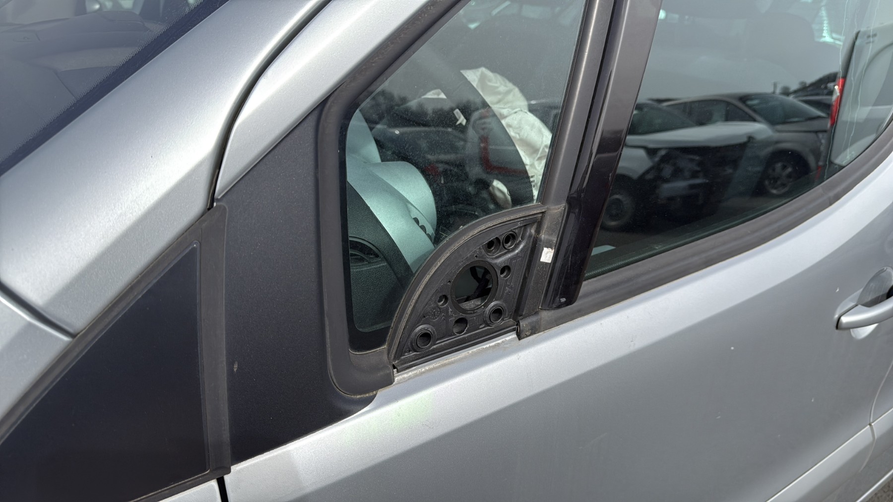 Feu diurne avant droit pour CITROEN BERLINGO 2 PHASE 2 Feu diurne avant droit pour CITROEN BERLINGO 2 PHASE 2