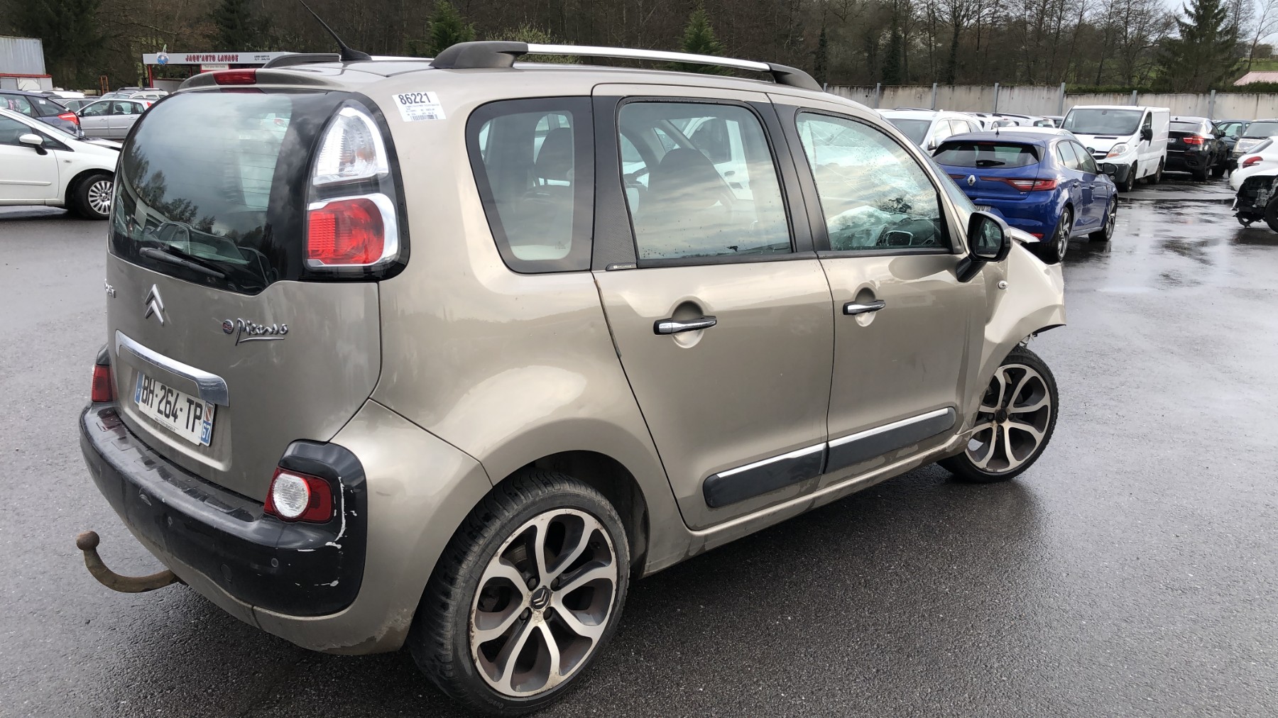 Feu de recul droit pour CITROEN C3 PICASSO PHASE 1 Feu de recul droit pour CITROEN C3 PICASSO PHASE 1