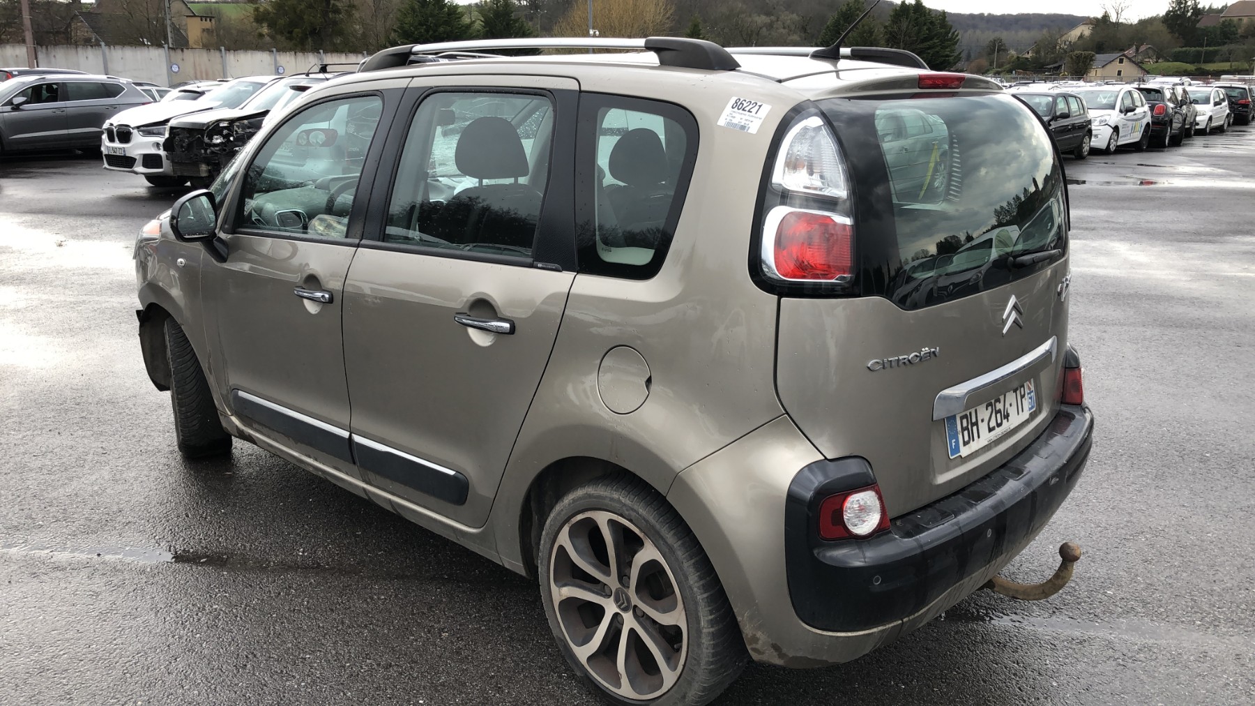 Feu de recul droit pour CITROEN C3 PICASSO PHASE 1 Feu de recul droit pour CITROEN C3 PICASSO PHASE 1
