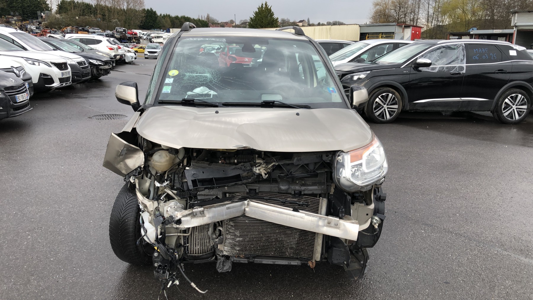 Feu de recul droit pour CITROEN C3 PICASSO PHASE 1 Feu de recul droit pour CITROEN C3 PICASSO PHASE 1