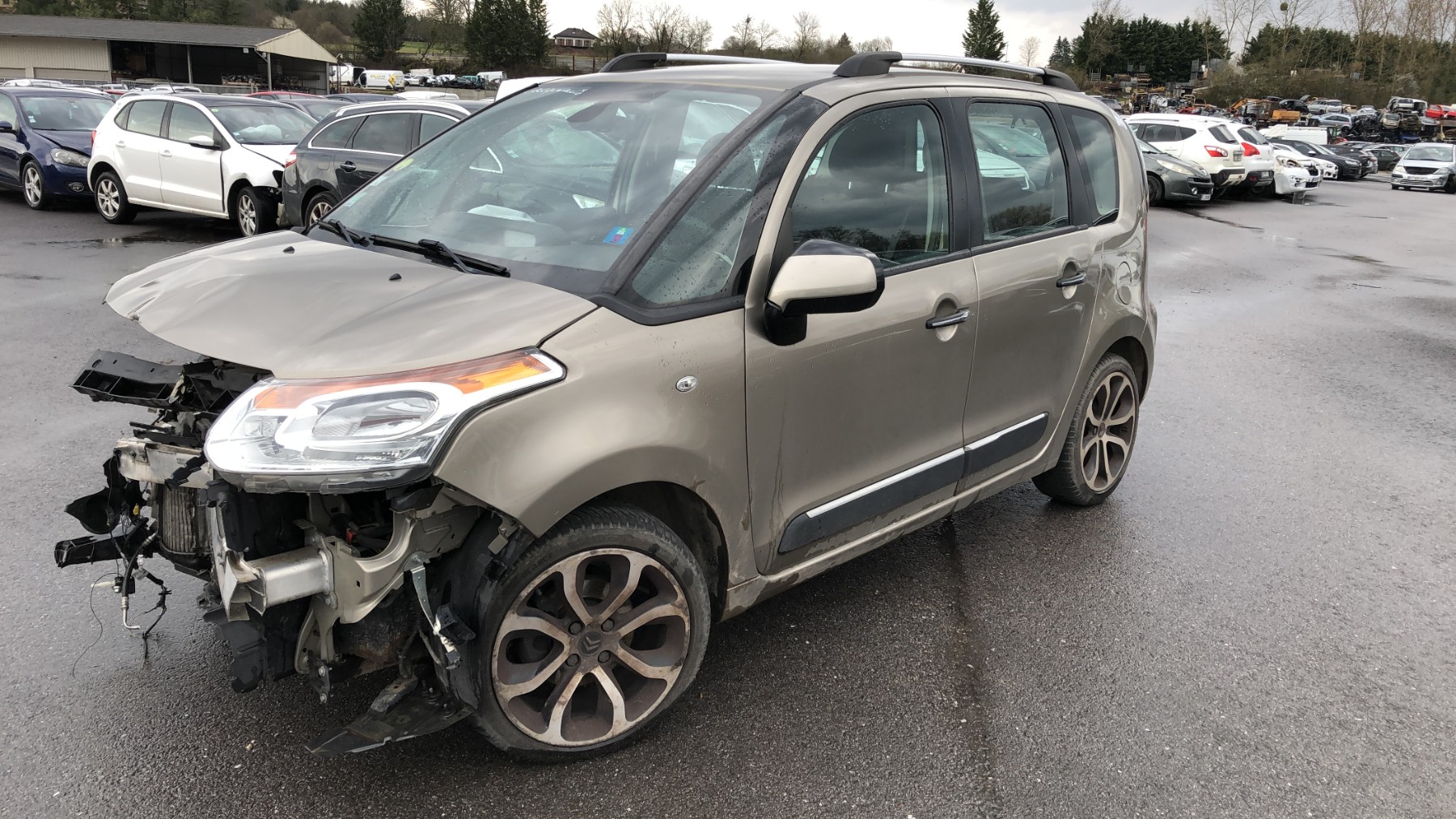 Feu de recul droit pour CITROEN C3 PICASSO PHASE 1 Feu de recul droit pour CITROEN C3 PICASSO PHASE 1