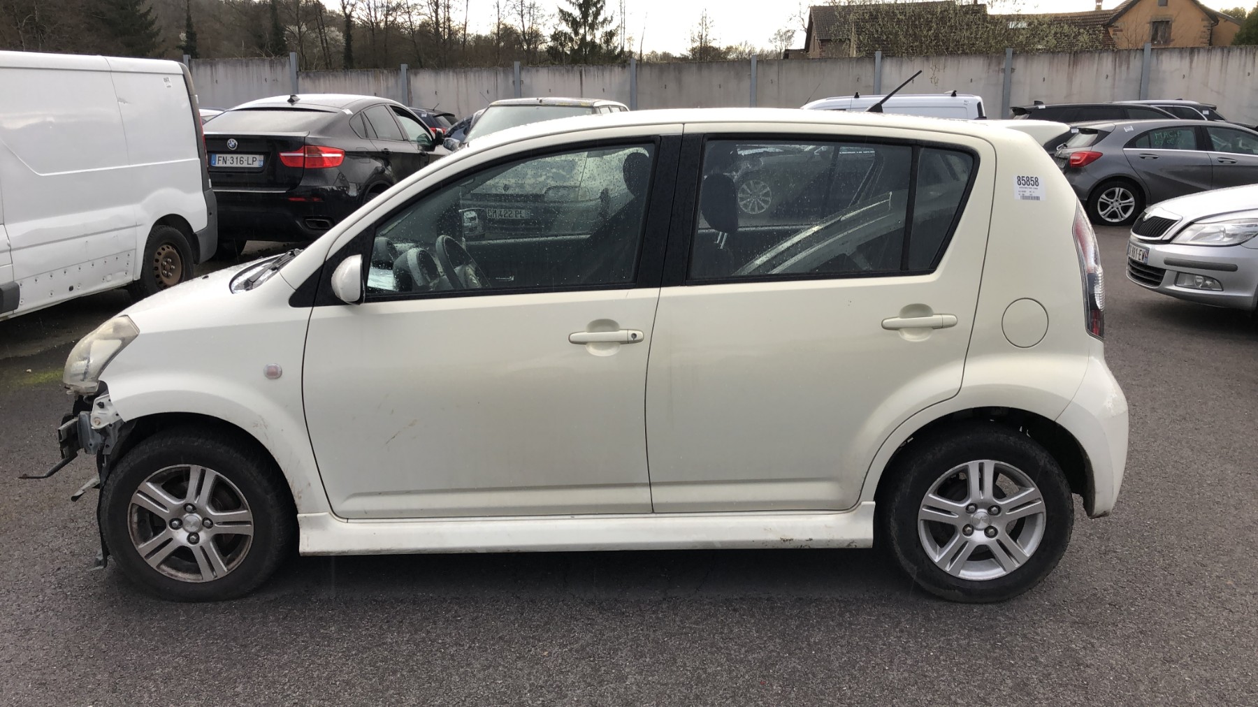 Cardan gauche (transmission) pour DAIHATSU SIRION 2 Cardan gauche (transmission) pour DAIHATSU SIRION 2