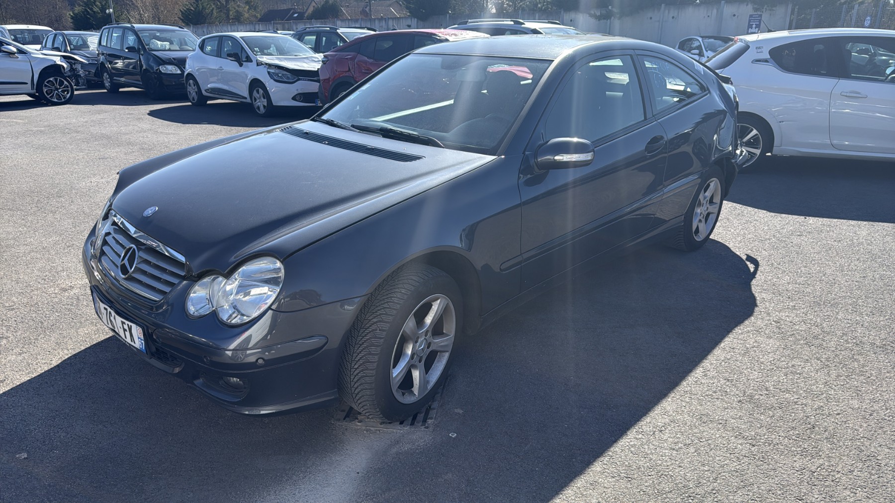 Volant pour MERCEDES CLASSE C 203 COUPE SPORT PHASE 2 Volant pour MERCEDES CLASSE C 203 COUPE SPORT PHASE 2