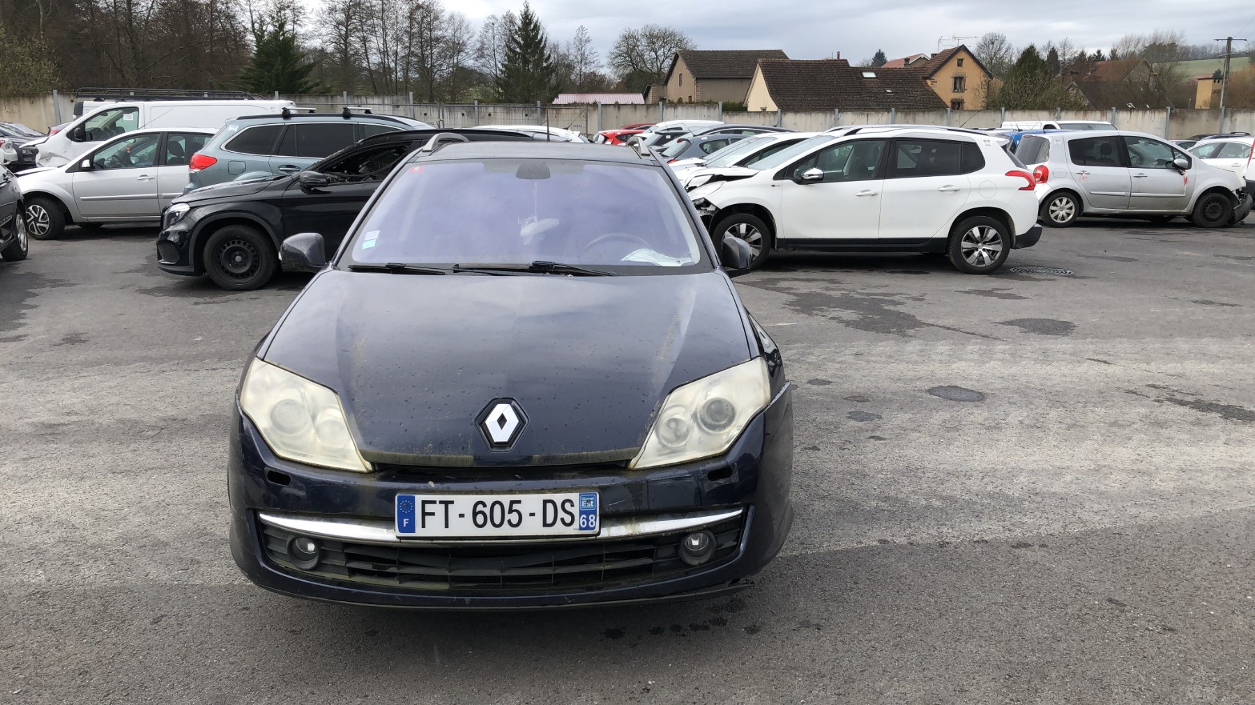 Capot pour RENAULT LAGUNA 3 PHASE 1 BREAK Capot pour RENAULT LAGUNA 3 PHASE 1 BREAK