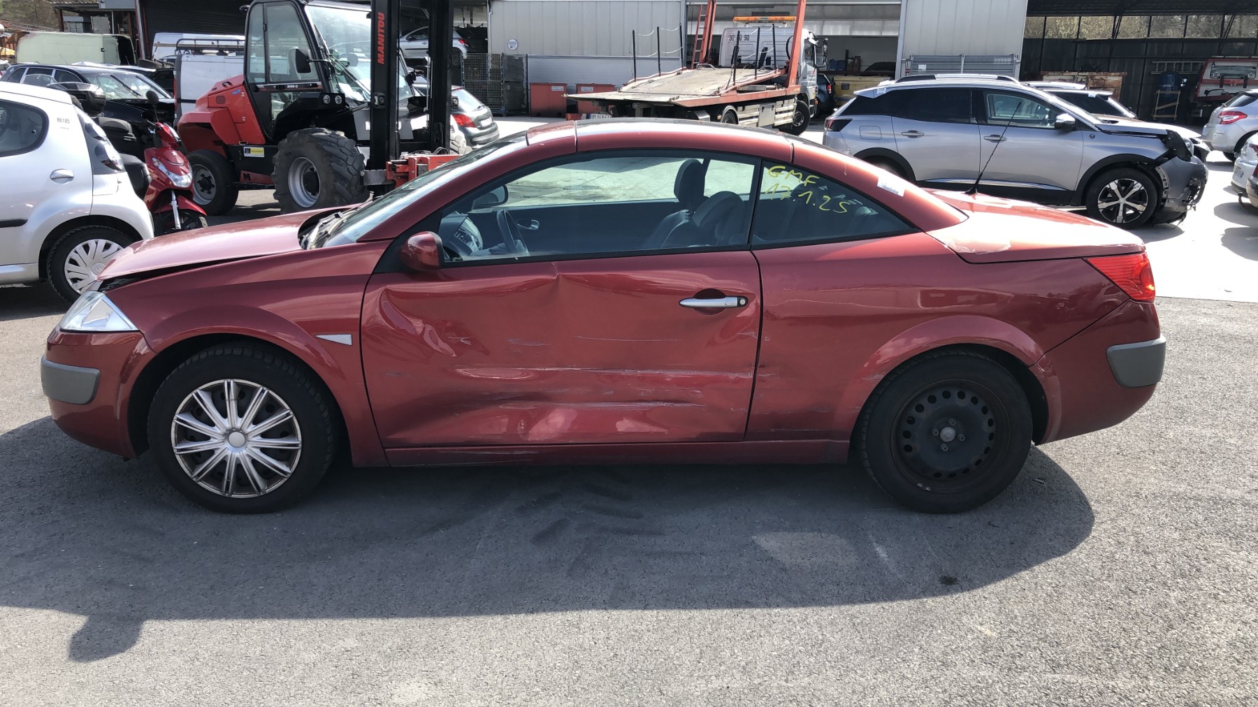 Renfort pare choc arriere (traverse) pour RENAULT MEGANE 2 PHASE 1 CABRIOLET Renfort pare choc arriere (traverse) pour RENAULT MEGANE 2 PHASE 1 CABRIOLET