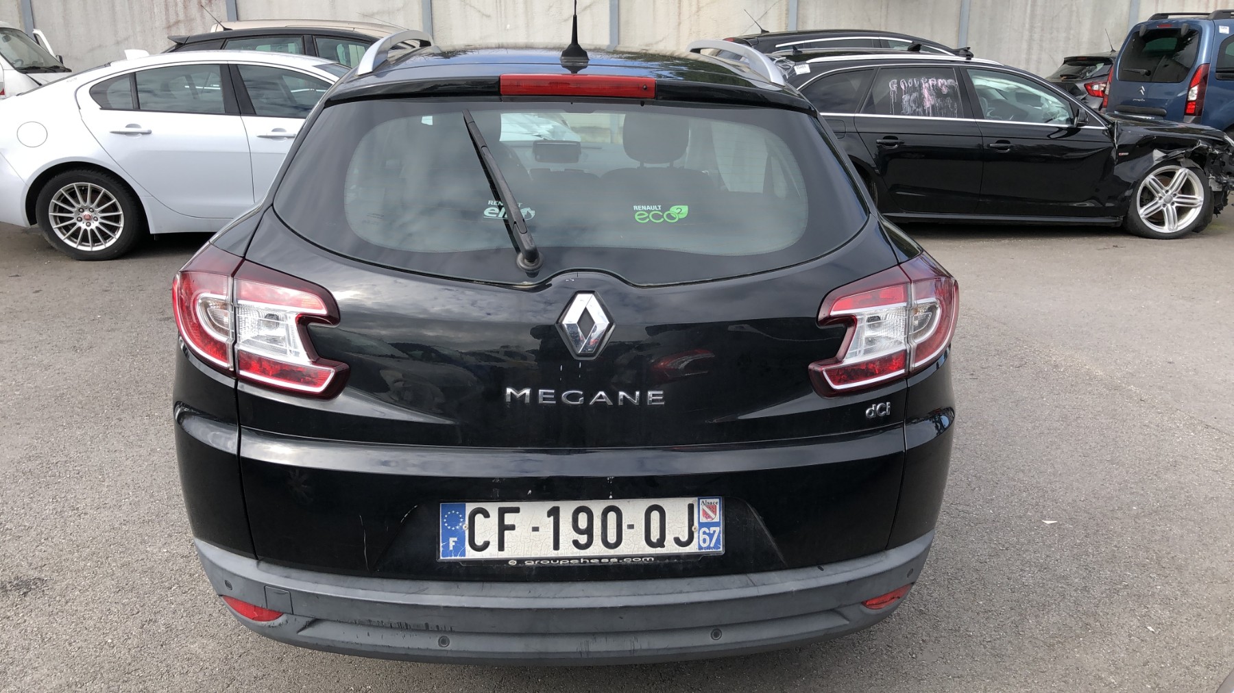 Feu arriere principal droit (feux) pour RENAULT MEGANE 3 PHASE 2 BREAK Feu arriere principal droit (feux) pour RENAULT MEGANE 3 PHASE 2 BREAK