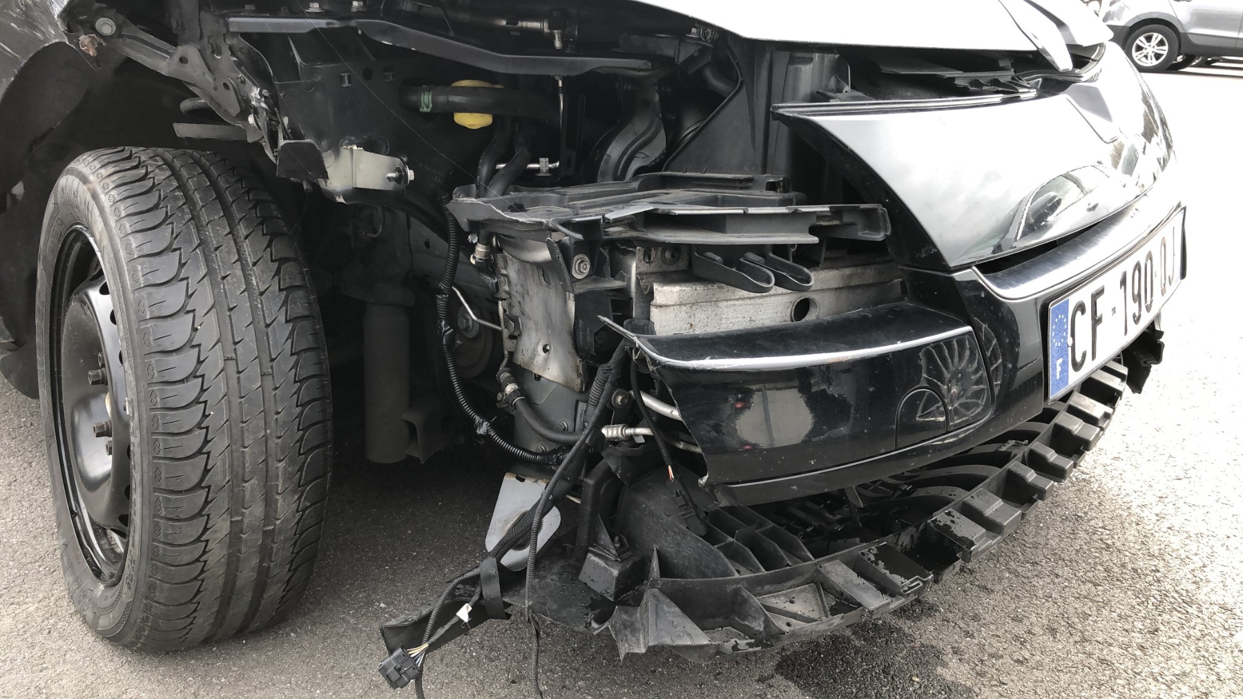 Feu arriere principal droit (feux) pour RENAULT MEGANE 3 PHASE 2 BREAK Feu arriere principal droit (feux) pour RENAULT MEGANE 3 PHASE 2 BREAK