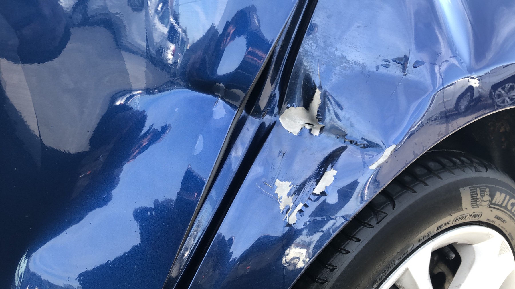 Com (Bloc Contacteur Tournant+Commodo Essuie Glace+Commodo Phare) pour RENAULT MEGANE 4 PHASE 1 Com (Bloc Contacteur Tournant+Commodo Essuie Glace+Commodo Phare) pour RENAULT MEGANE 4 PHASE 1