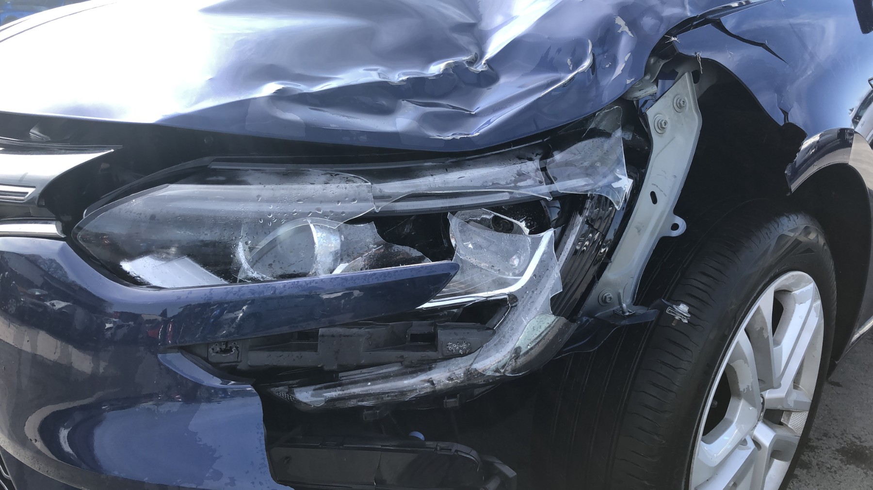 Com (Bloc Contacteur Tournant+Commodo Essuie Glace+Commodo Phare) pour RENAULT MEGANE 4 PHASE 1 Com (Bloc Contacteur Tournant+Commodo Essuie Glace+Commodo Phare) pour RENAULT MEGANE 4 PHASE 1