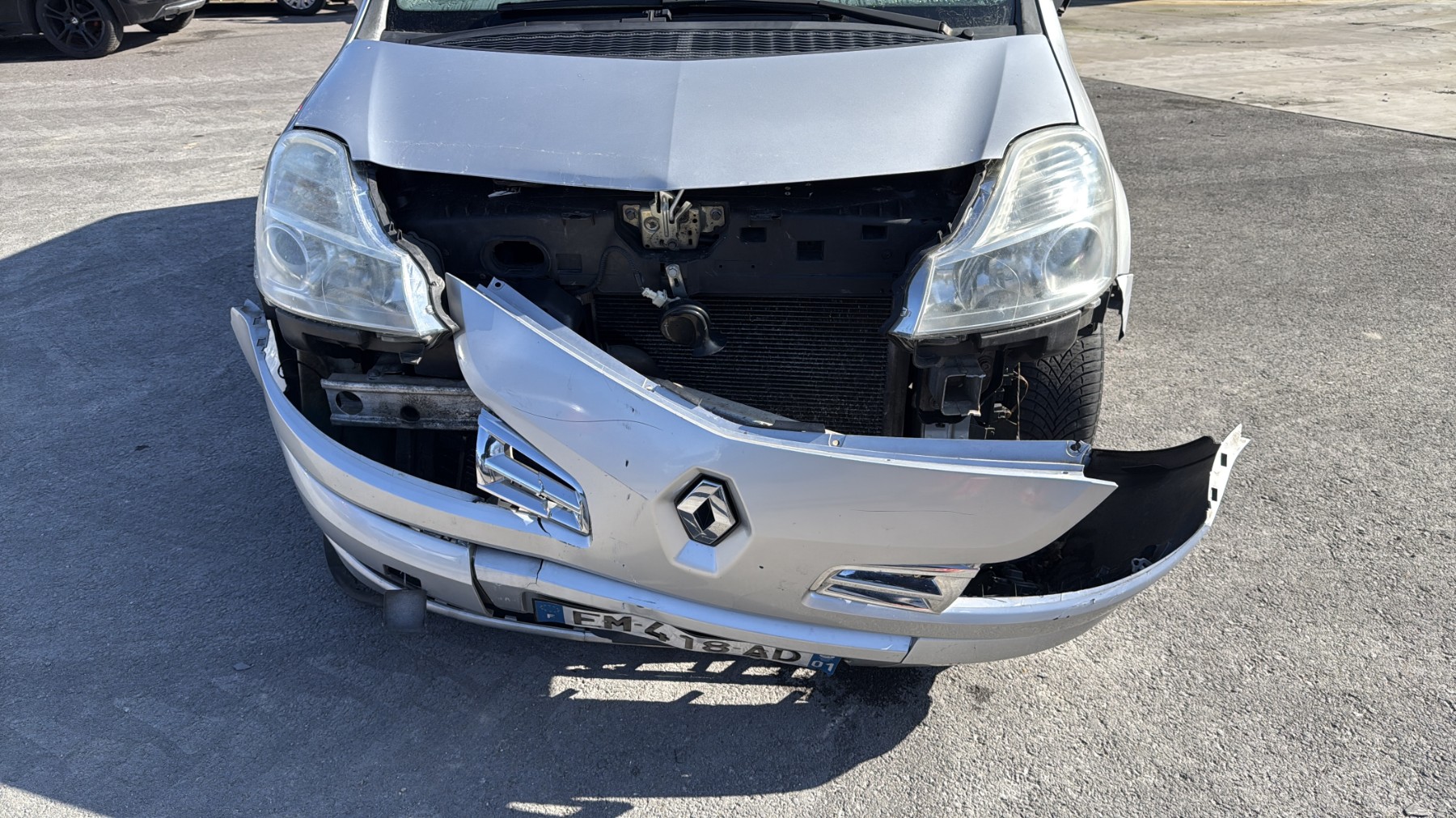 Optique avant principal gauche (feux)(phare) pour RENAULT MODUS PHASE 2 Optique avant principal gauche (feux)(phare) pour RENAULT MODUS PHASE 2
