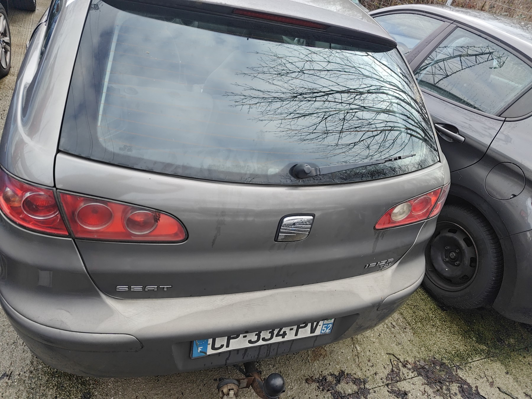 OPTIQUE AVANT PRINCIPAL droit (feux)(phare) SEAT IBIZA 1 EUR 30,00
