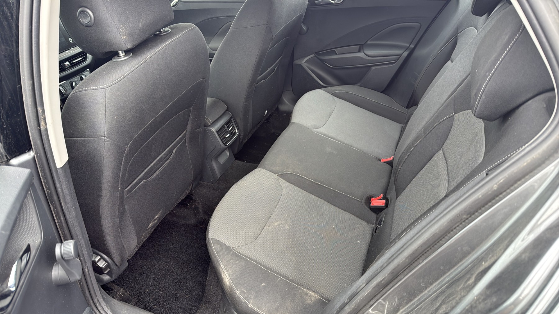 Volant pour SKODA FABIA 4 Volant pour SKODA FABIA 4