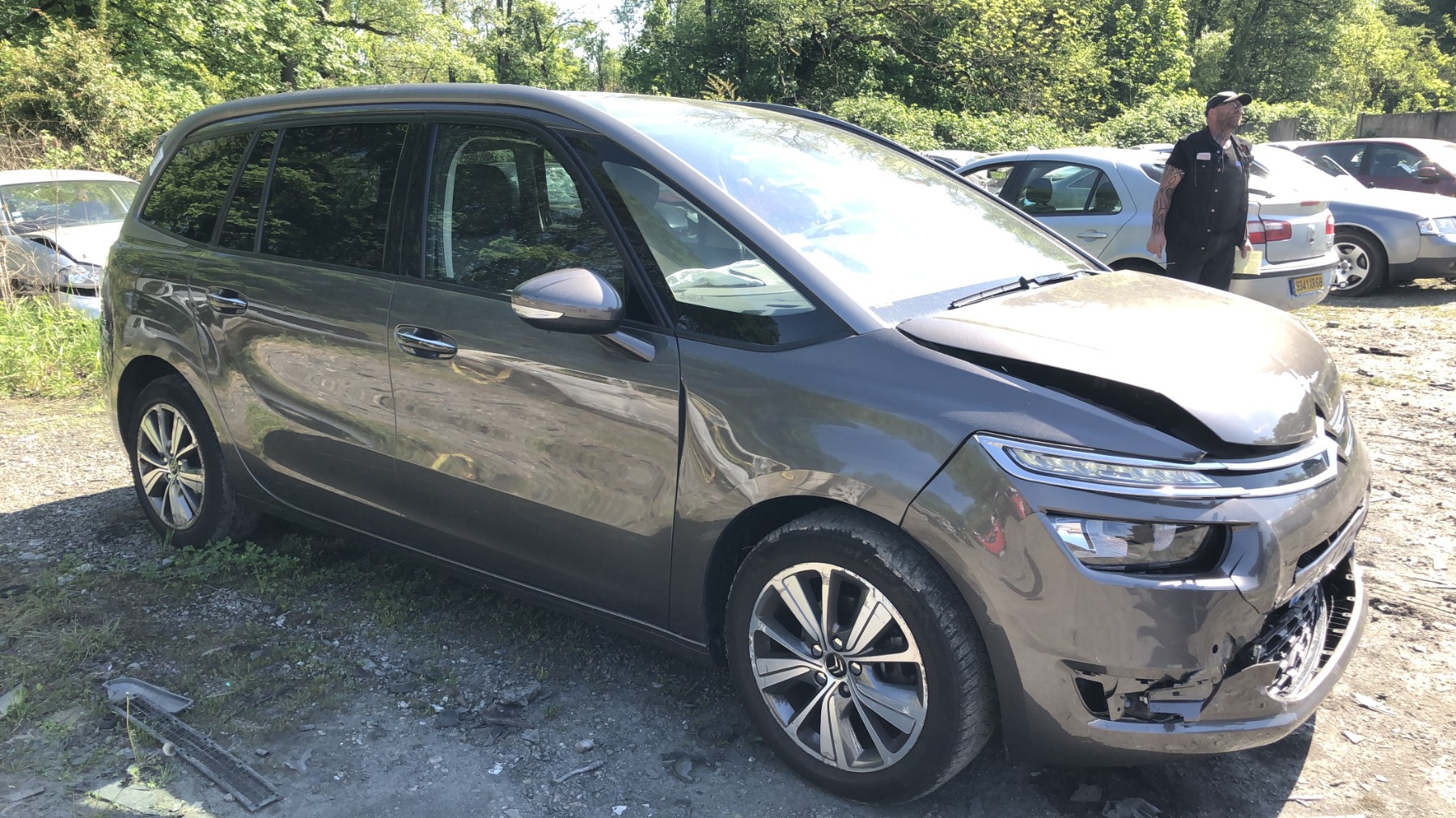 Amortisseur avant droit pour CITROEN C4 GRAND PICASSO 2 PHASE 1 Amortisseur avant droit pour CITROEN C4 GRAND PICASSO 2 PHASE 1