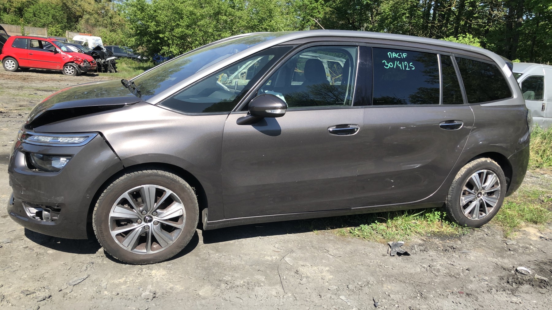 Amortisseur avant droit pour CITROEN C4 GRAND PICASSO 2 PHASE 1 Amortisseur avant droit pour CITROEN C4 GRAND PICASSO 2 PHASE 1