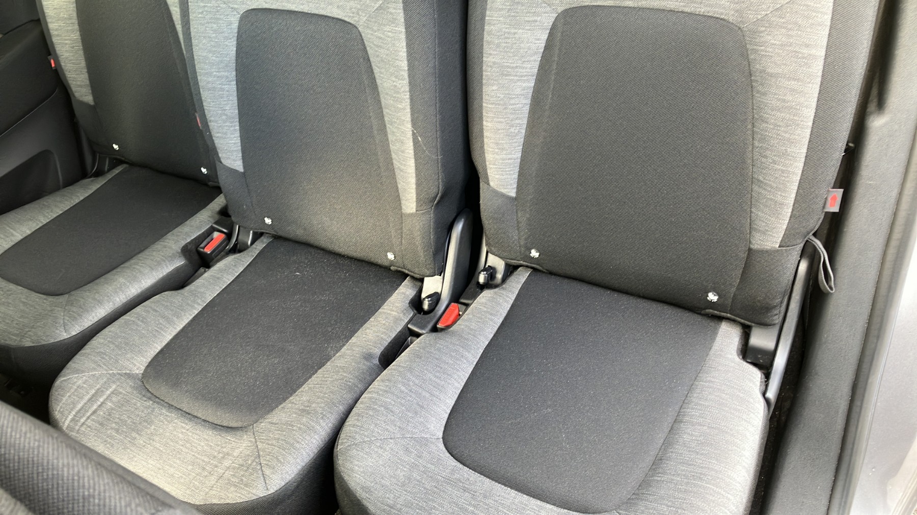 Poignee electrique frein a main pour CITROEN C4 SPACETOURER Poignee electrique frein a main pour CITROEN C4 SPACETOURER
