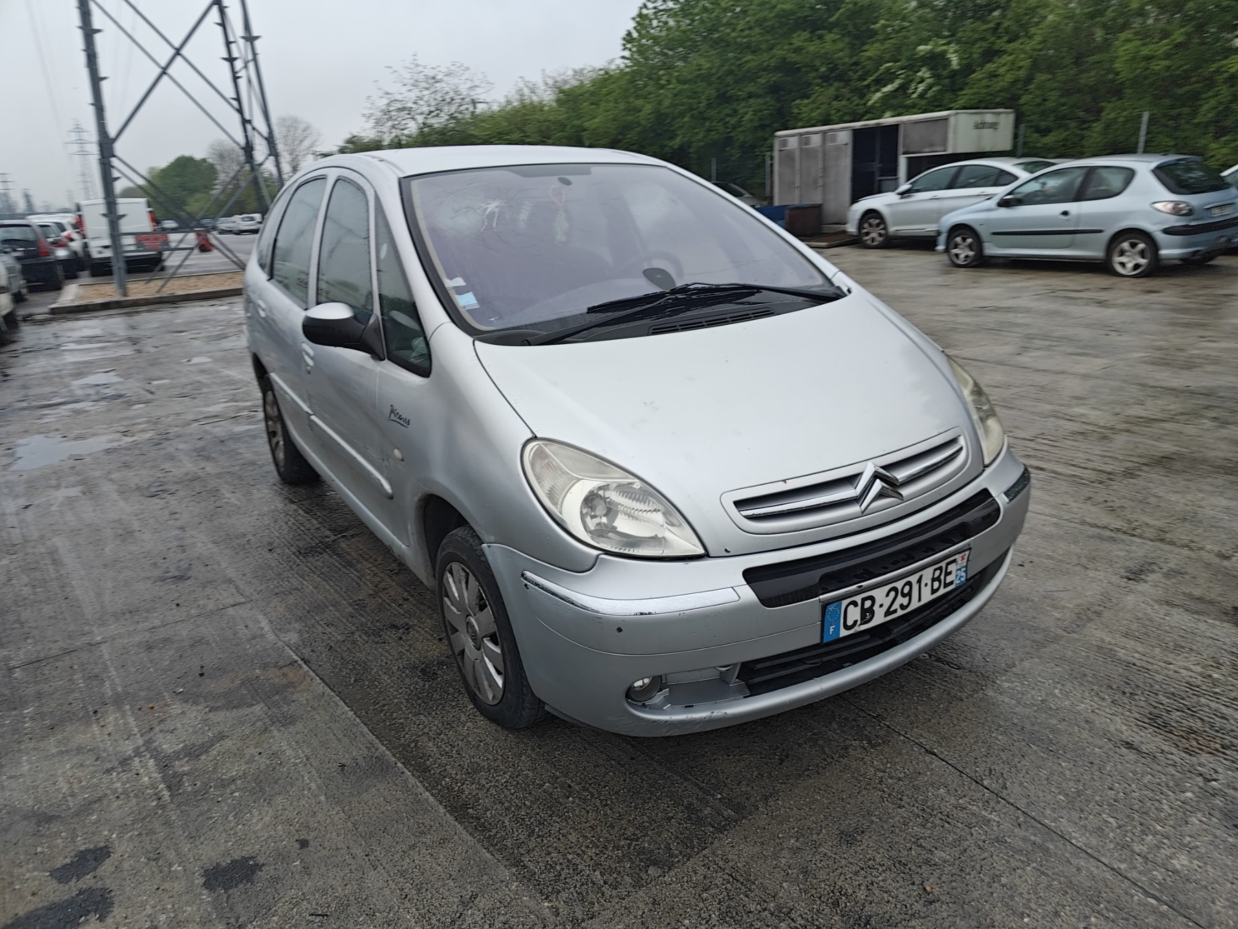 Feu arriere principal gauche (feux) pour CITROEN XSARA PICASSO PHASE 2 Feu arriere principal gauche (feux) pour CITROEN XSARA PICASSO PHASE 2